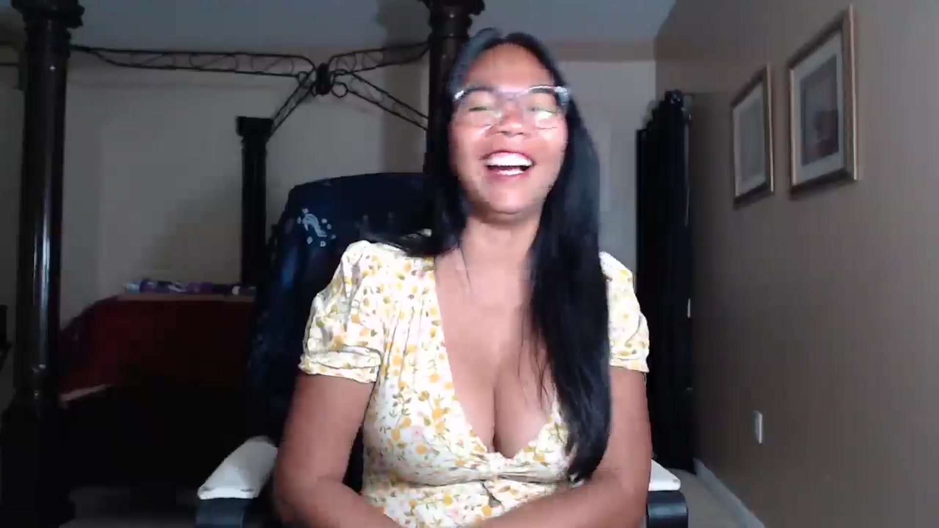 Gallery image thumbnail from Littlekai2030's myfreecams stream on, 05/05/2026, 03:47 image 7 of 20