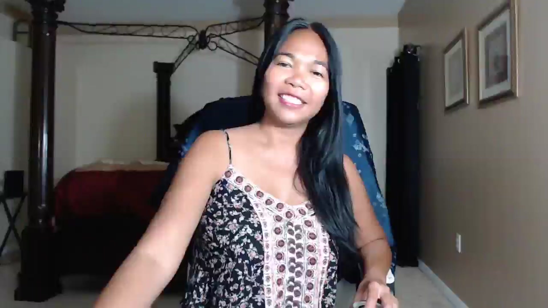 Gallery image thumbnail from Littlekai2030's myfreecams stream on, 05/06/2026, 03:22 image 13 of 20