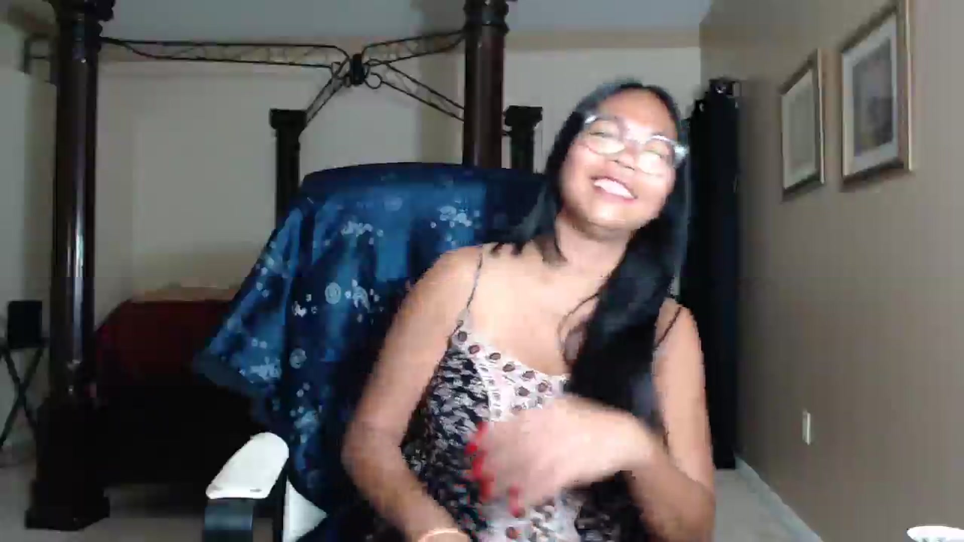 Gallery image thumbnail from Littlekai2030's myfreecams stream on, 05/06/2026, 03:22 image 8 of 20