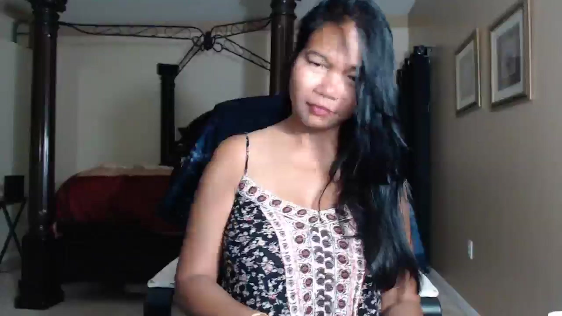Gallery image thumbnail from Littlekai2030's myfreecams stream on, 05/06/2026, 03:22 image 19 of 20