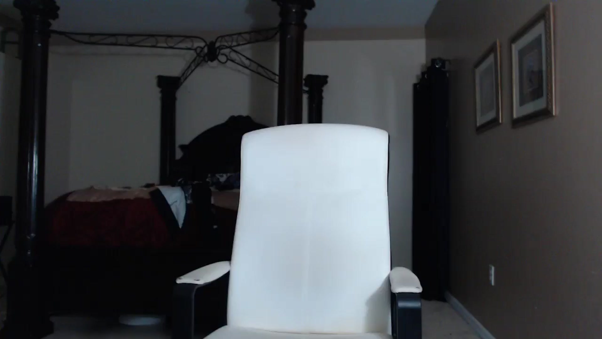 Gallery image thumbnail from Littlekai2030's myfreecams stream on, 05/07/2026, 04:07 image 18 of 20