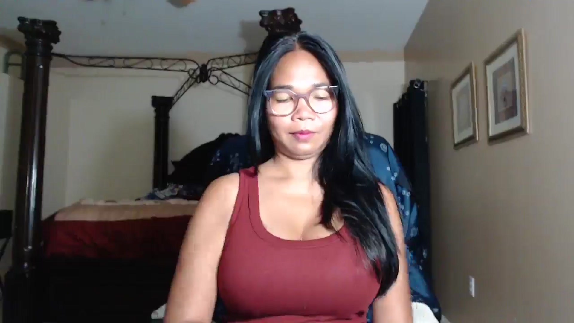 Gallery image thumbnail from Littlekai2030's myfreecams stream on, 05/08/2026, 03:02 image 13 of 20