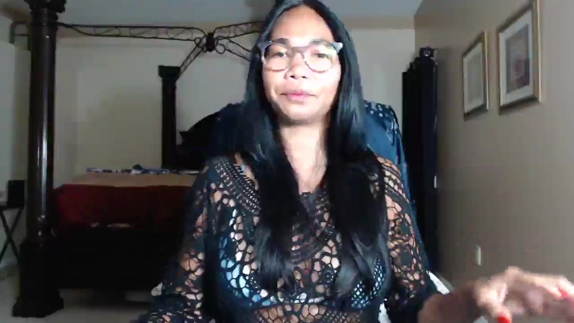 Gallery image thumbnail from Littlekai2030's myfreecams stream on, 05/09/2026, 03:12 image 9 of 20