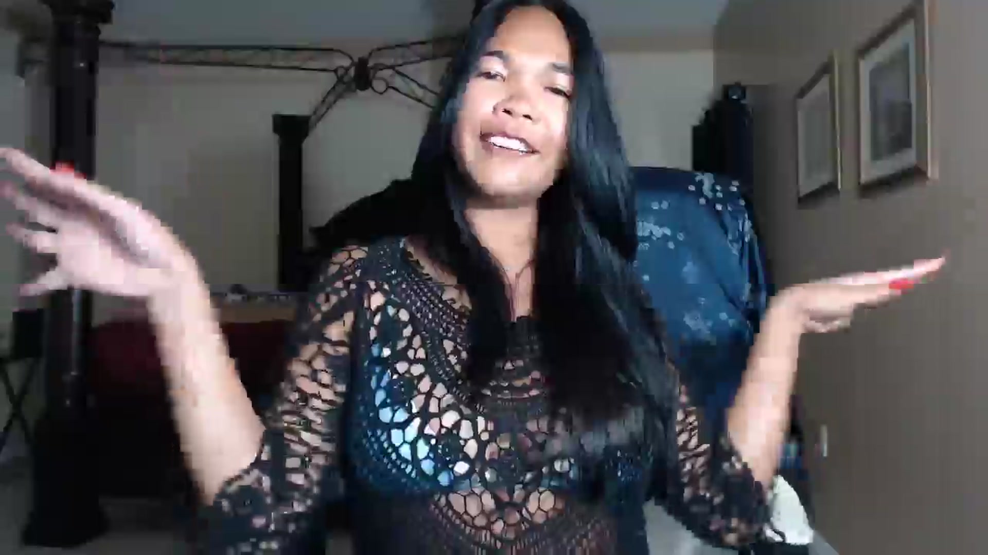 Gallery image thumbnail from Littlekai2030's myfreecams stream on, 05/09/2026, 03:12 image 16 of 20