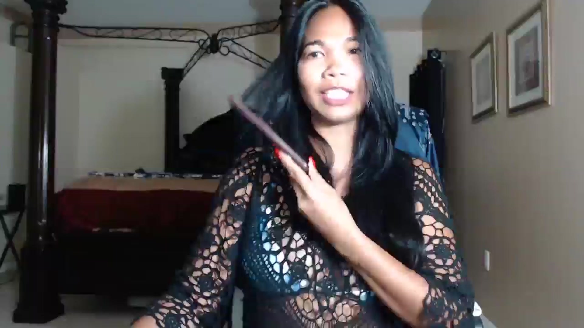 Gallery image thumbnail from Littlekai2030's myfreecams stream on, 05/09/2026, 03:12 image 15 of 20