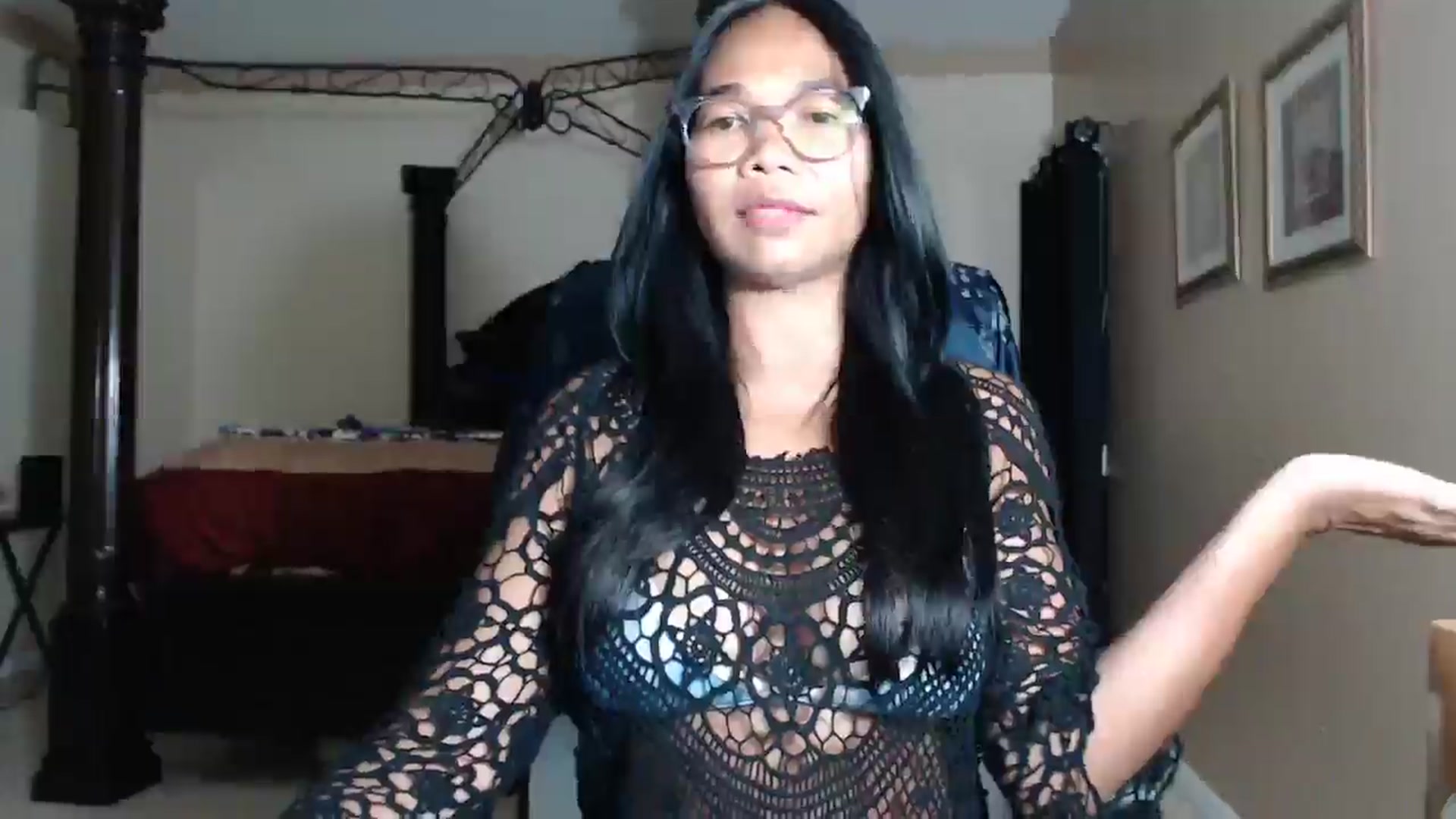 Gallery image thumbnail from Littlekai2030's myfreecams stream on, 05/09/2026, 03:12 image 8 of 20