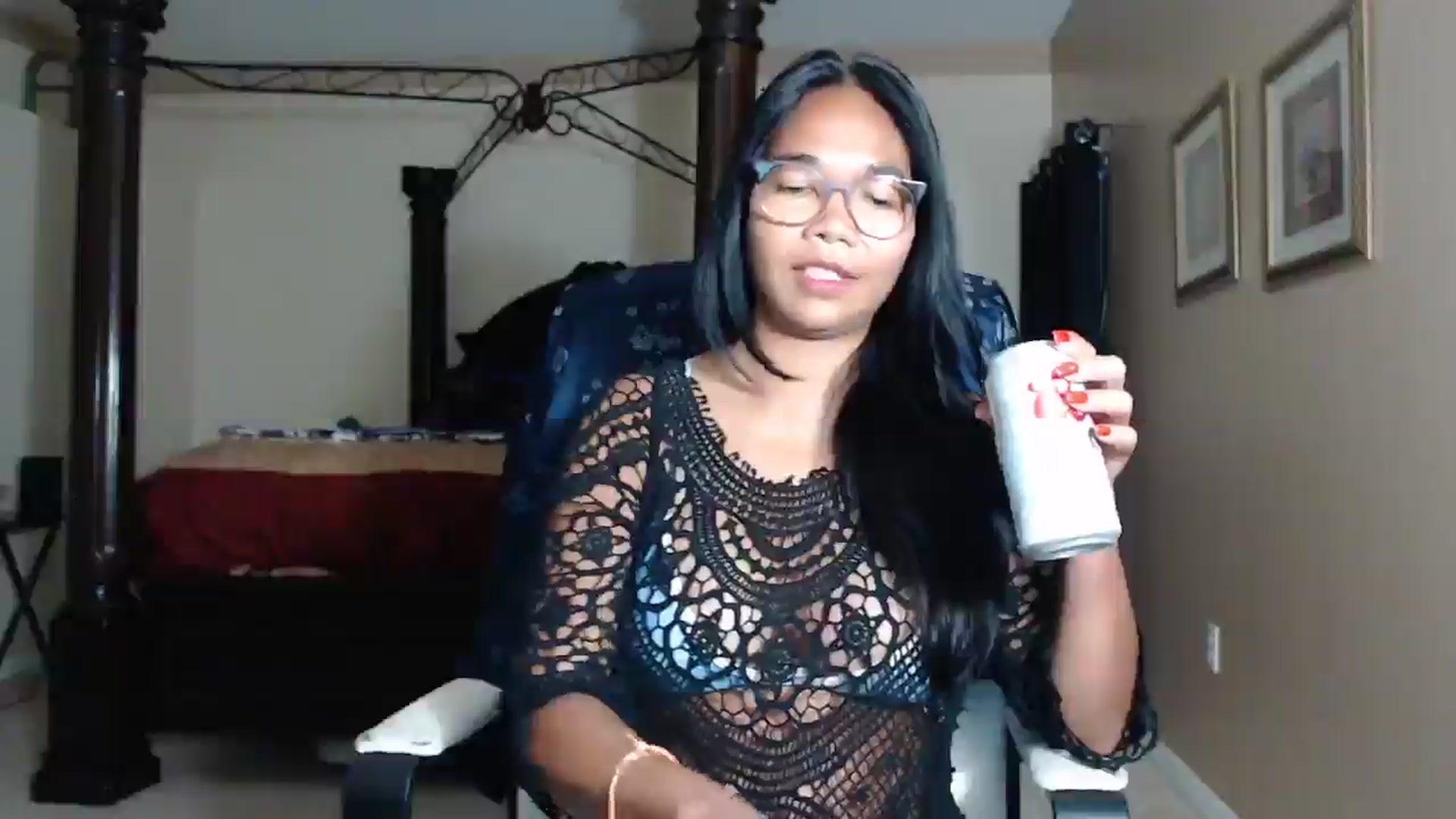 Gallery image thumbnail from Littlekai2030's myfreecams stream on, 05/09/2026, 03:12 image 6 of 20
