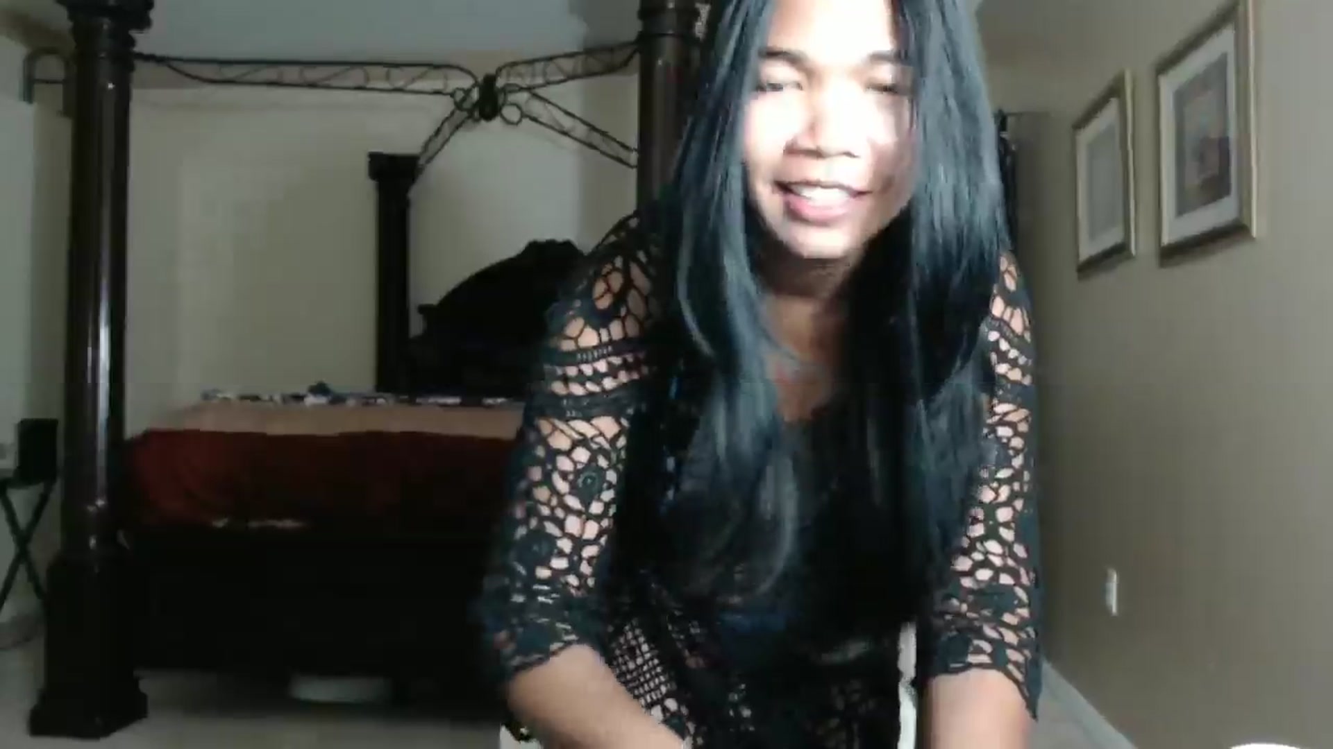 Gallery image thumbnail from Littlekai2030's myfreecams stream on, 05/09/2026, 03:32 image 6 of 20