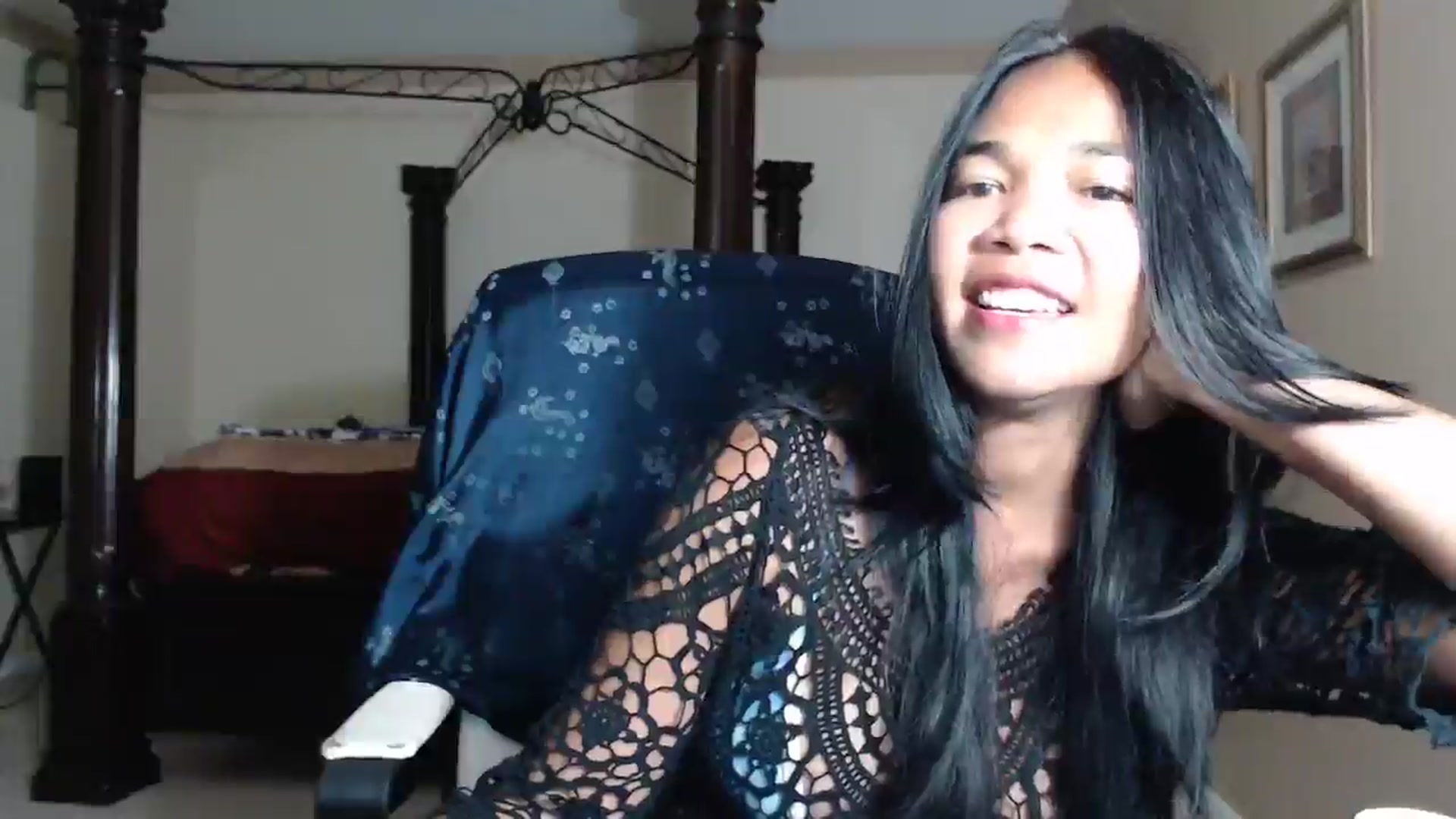 Gallery image thumbnail from Littlekai2030's myfreecams stream on, 05/09/2026, 03:32 image 3 of 20