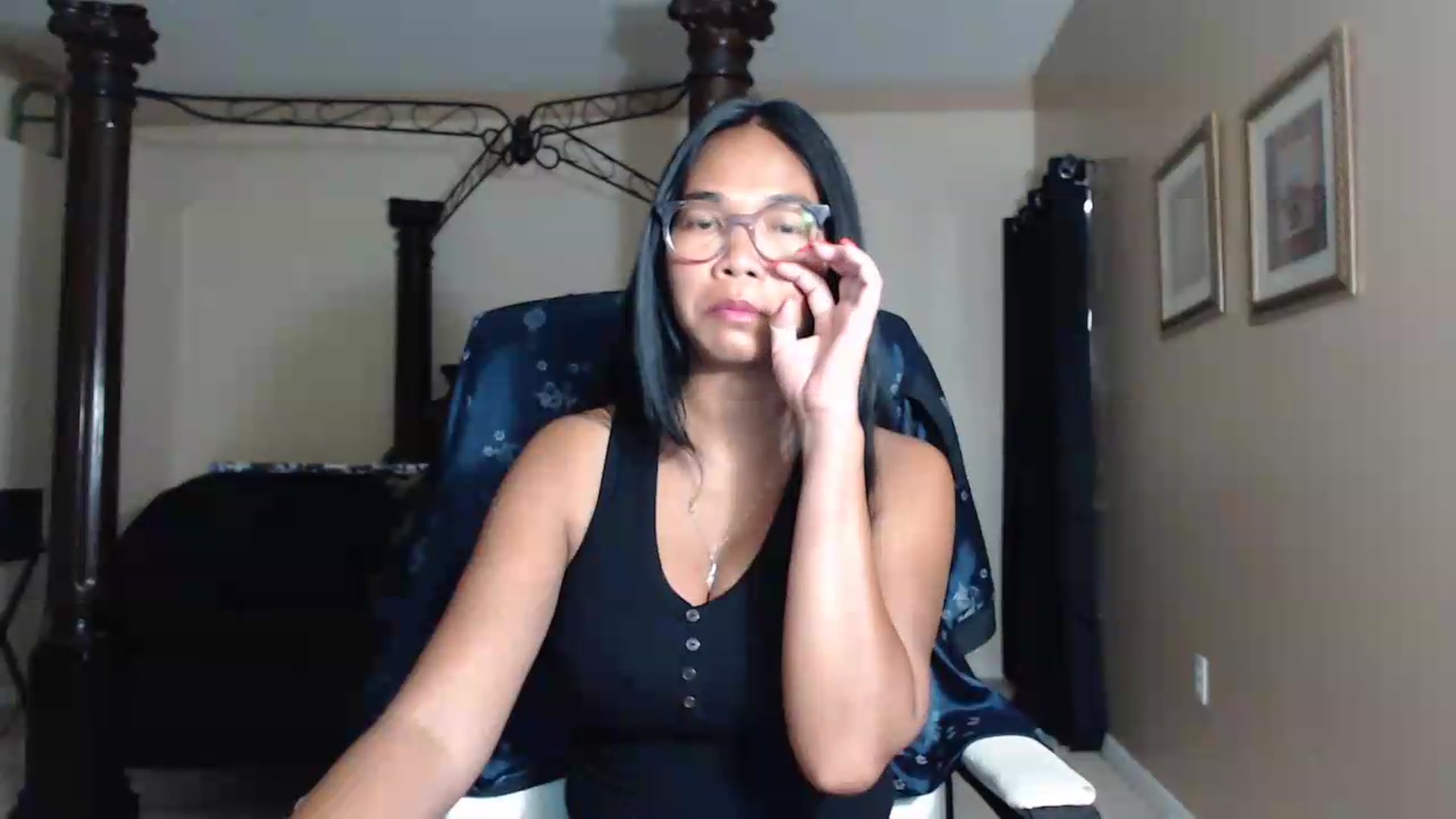 Gallery image thumbnail from Littlekai2030's myfreecams stream on, 05/11/2026, 24:01 image 4 of 20