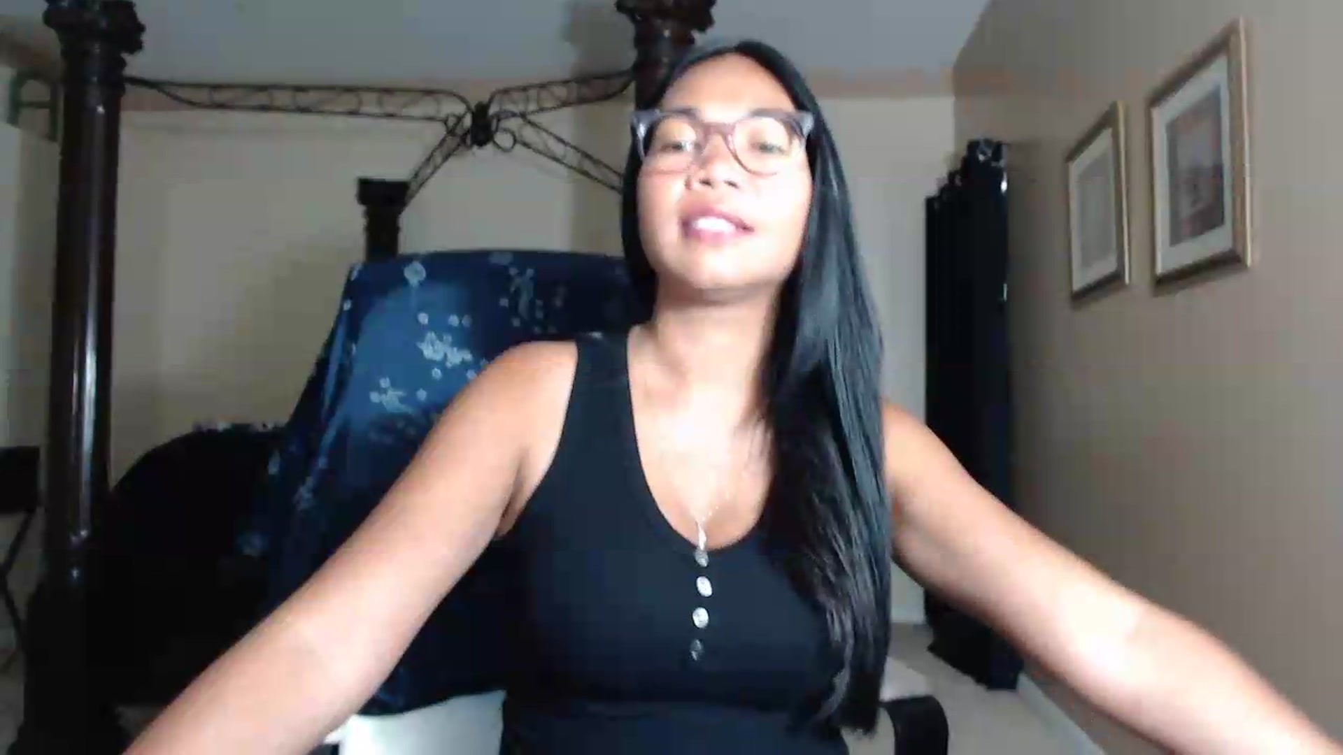 Gallery image thumbnail from Littlekai2030's myfreecams stream on, 05/11/2026, 24:01 image 15 of 20