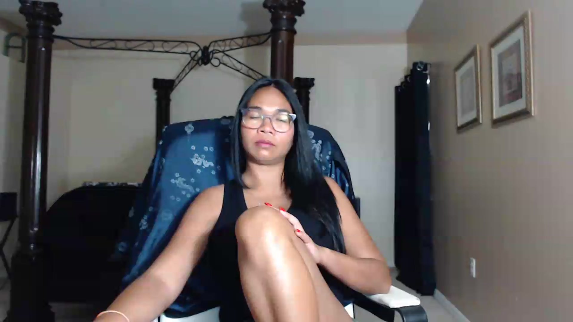 Gallery image thumbnail from Littlekai2030's myfreecams stream on, 05/11/2026, 24:01 image 7 of 20