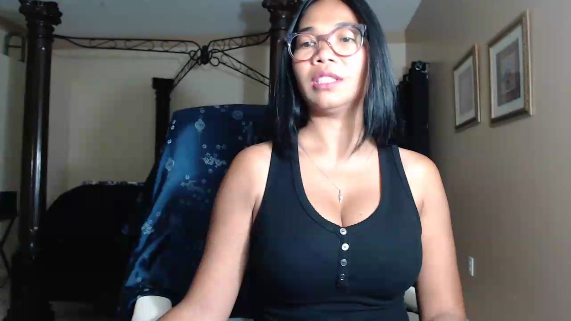 Gallery image thumbnail from Littlekai2030's myfreecams stream on, 05/11/2026, 03:41 image 11 of 20