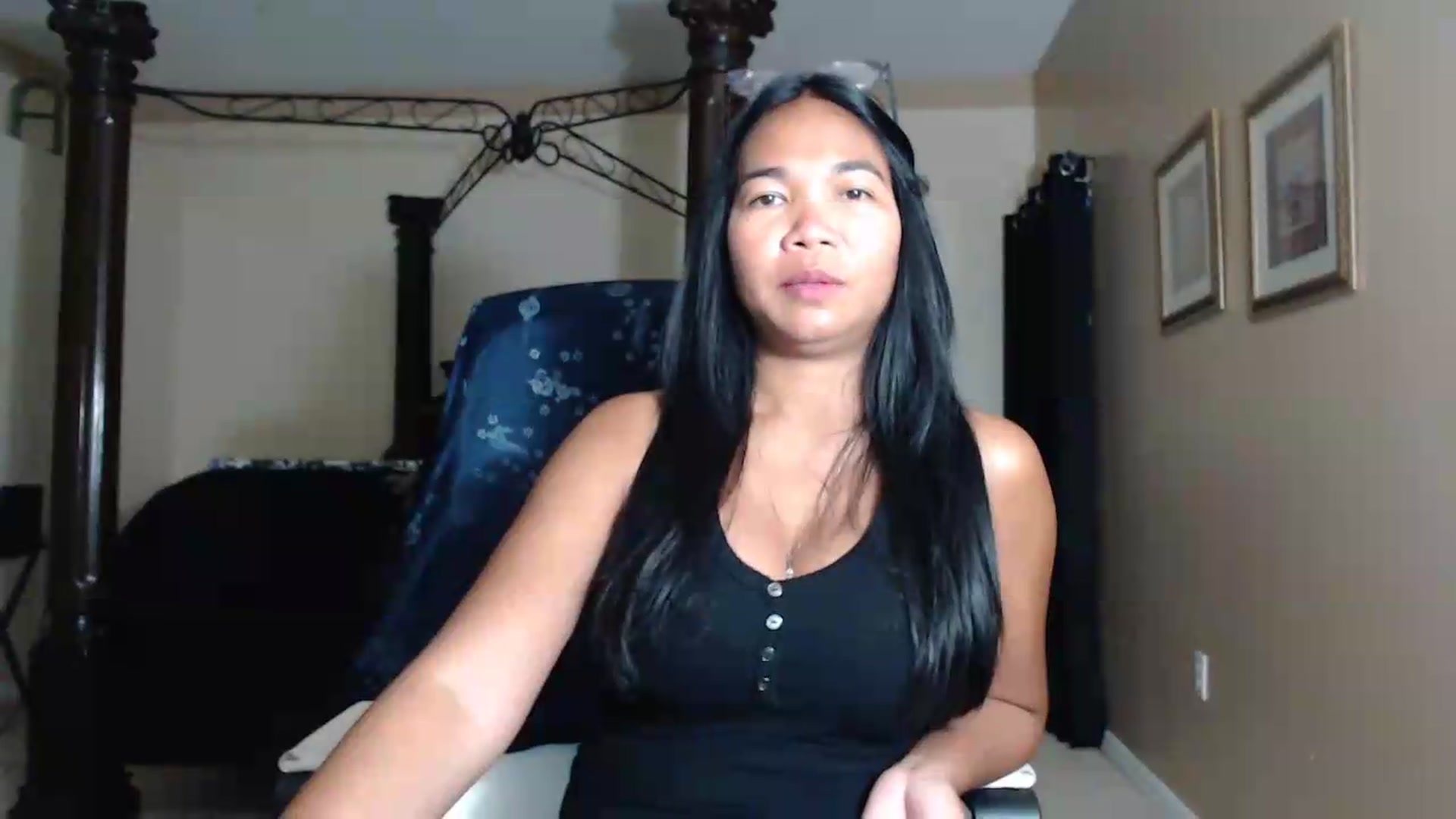 Gallery image thumbnail from Littlekai2030's myfreecams stream on, 05/11/2026, 03:41 image 2 of 20