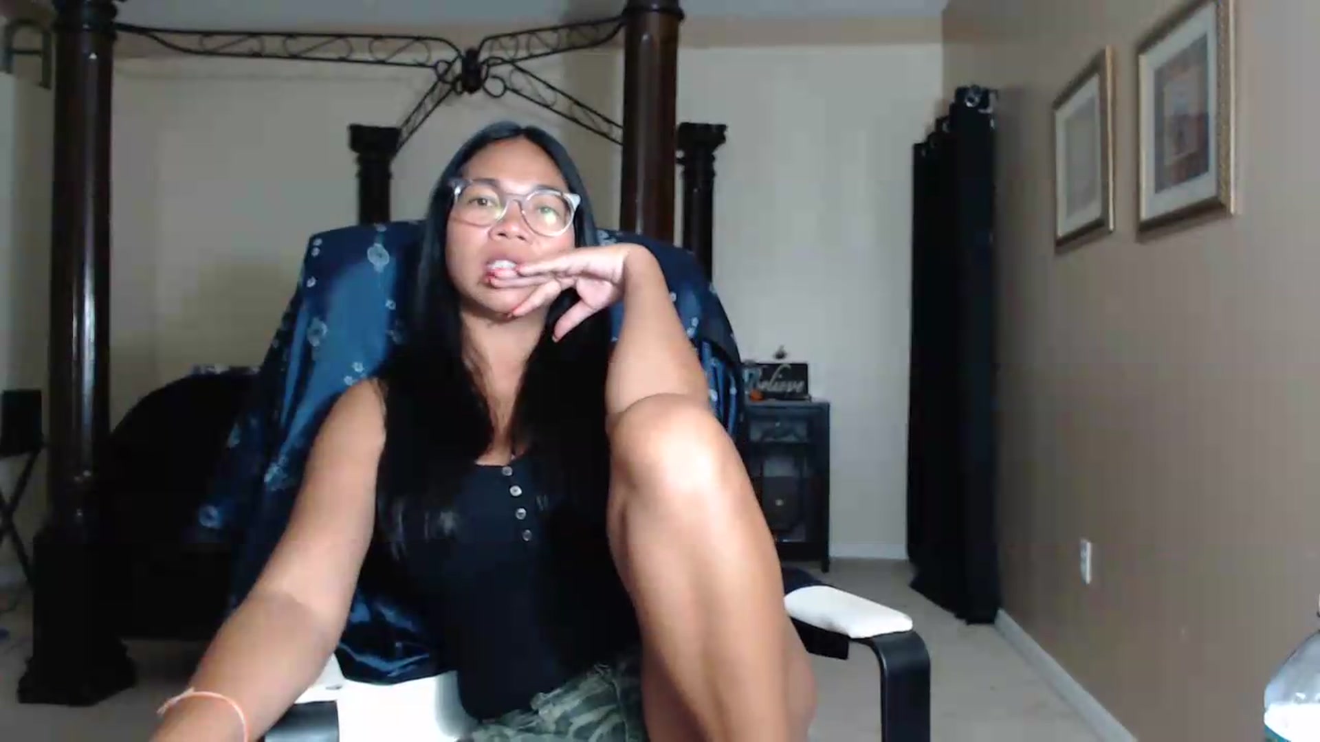 Gallery image thumbnail from Littlekai2030's myfreecams stream on, 05/11/2026, 03:41 image 6 of 20