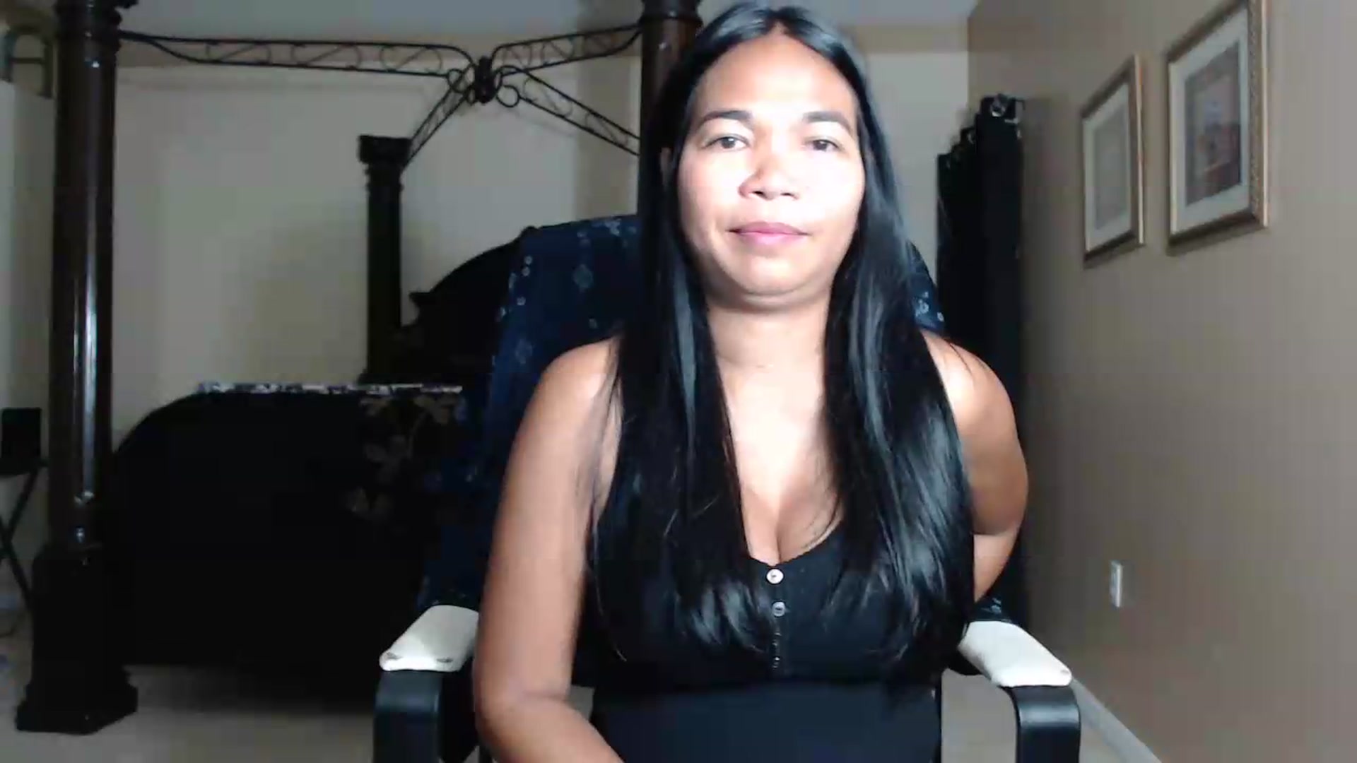 Gallery image thumbnail from Littlekai2030's myfreecams stream on, 05/11/2026, 03:41 image 20 of 20