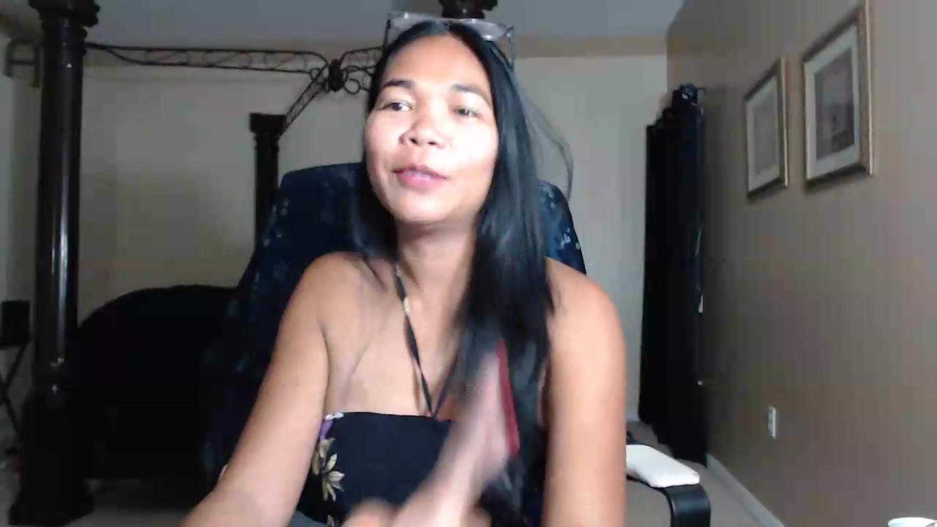 Gallery image thumbnail from Littlekai2030's myfreecams stream on, 05/12/2026, 03:34 image 15 of 20