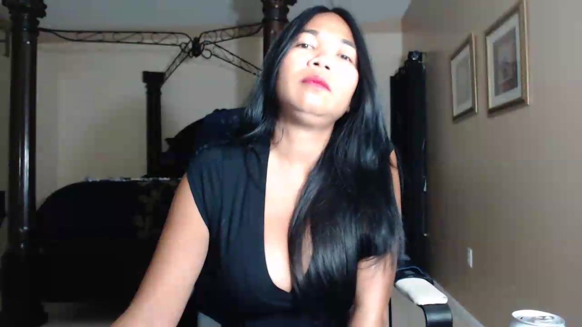 Gallery image thumbnail from Littlekai2030's myfreecams stream on, 05/13/2026, 03:47 image 15 of 20
