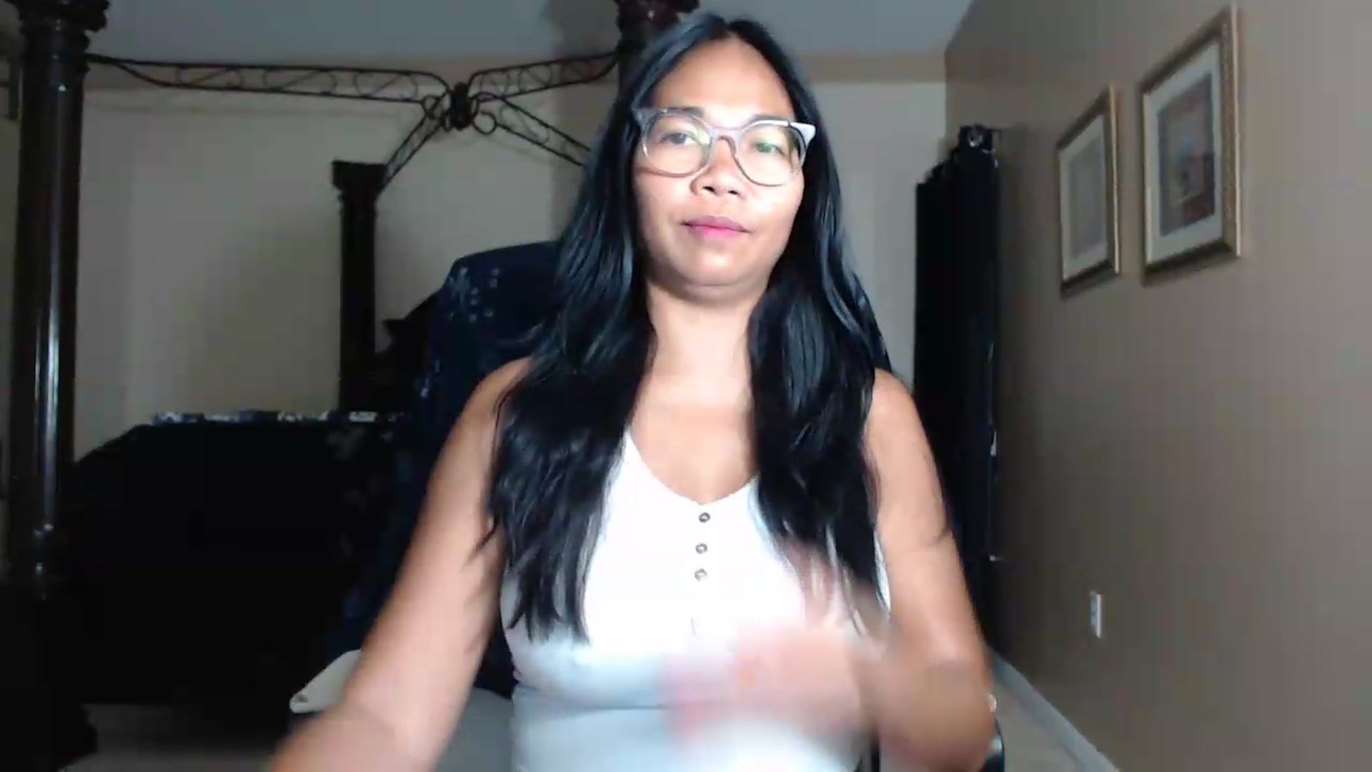 Gallery image thumbnail from Littlekai2030's myfreecams stream on, 05/14/2026, 04:24 image 2 of 20