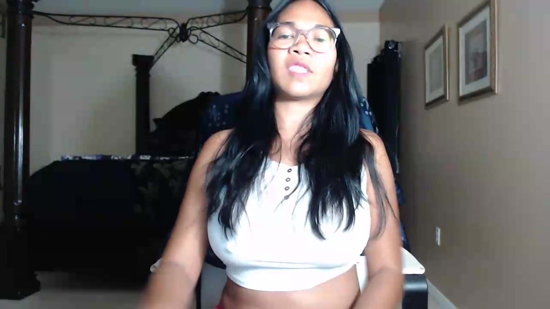 Gallery image thumbnail from Littlekai2030's myfreecams stream on, 05/14/2026, 04:24 image 12 of 20