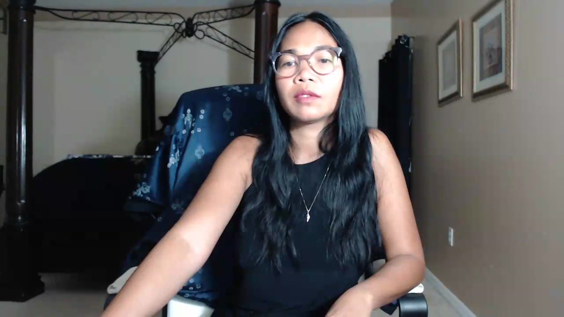 Gallery image thumbnail from Littlekai2030's myfreecams stream on, 05/15/2026, 03:54 image 2 of 20