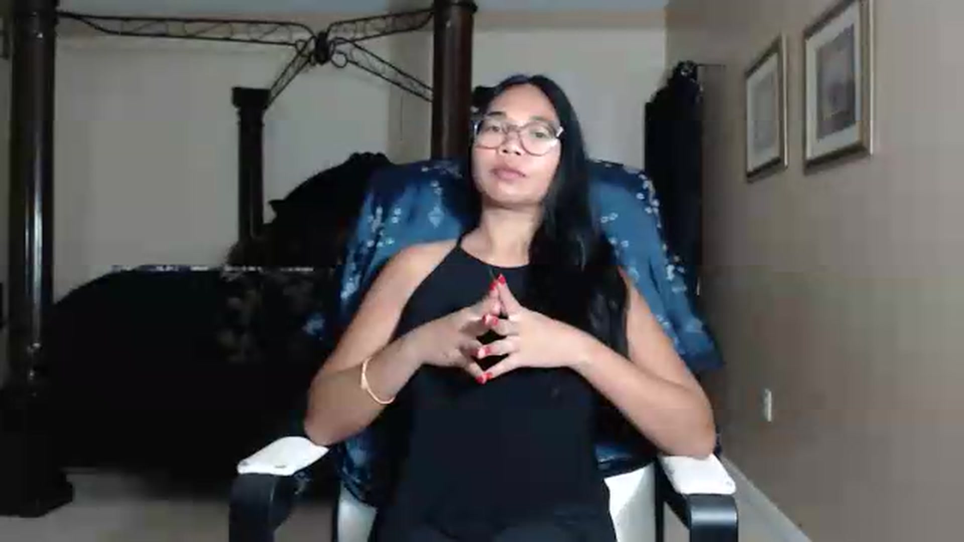 Gallery image thumbnail from Littlekai2030's myfreecams stream on, 05/15/2026, 03:54 image 9 of 20