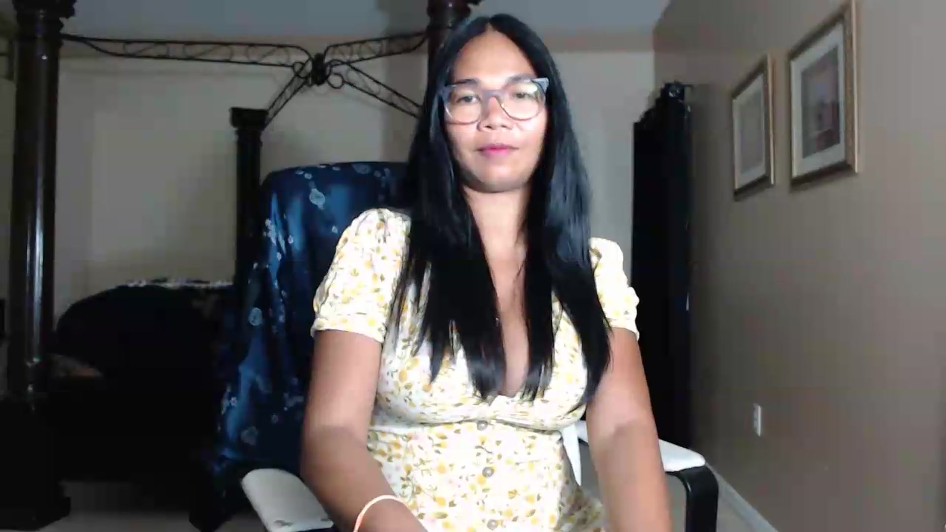 Gallery image thumbnail from Littlekai2030's myfreecams stream on, 05/16/2026, 02:21 image 5 of 20