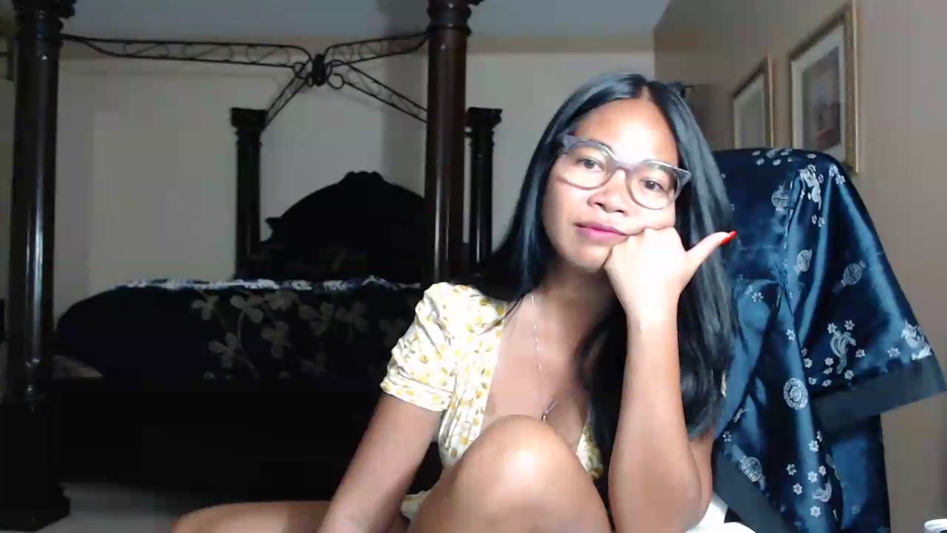 Gallery image thumbnail from Littlekai2030's myfreecams stream on, 05/16/2026, 02:21 image 14 of 20
