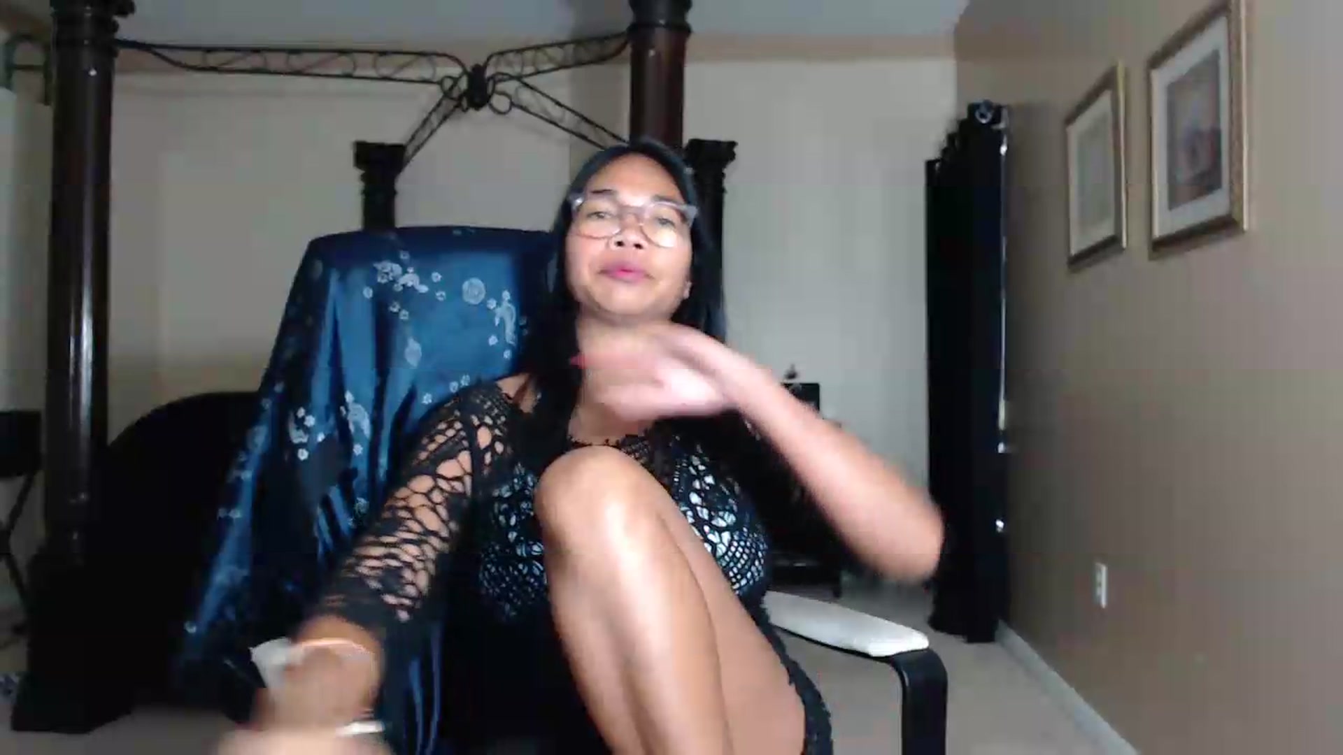 Gallery image thumbnail from Littlekai2030's myfreecams stream on, 05/18/2026, 24:01 image 12 of 20