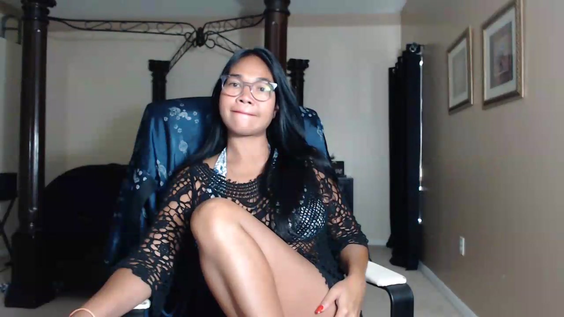Gallery image thumbnail from Littlekai2030's myfreecams stream on, 05/18/2026, 24:01 image 3 of 20