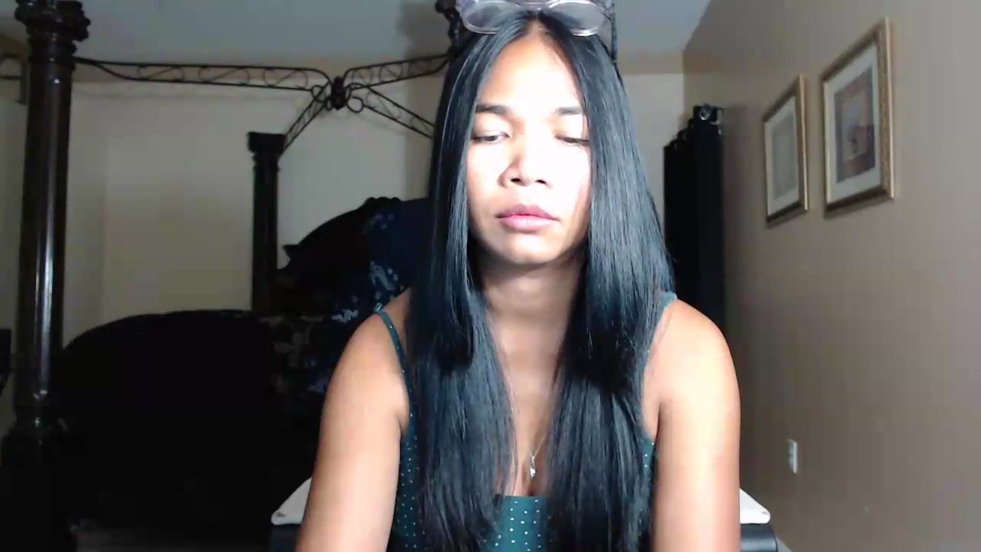 Gallery image thumbnail from Littlekai2030's myfreecams stream on, 05/22/2026, 03:44 image 15 of 20