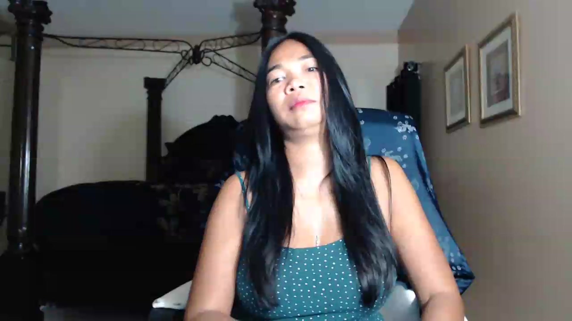 Gallery image thumbnail from Littlekai2030's myfreecams stream on, 05/22/2026, 03:44 image 6 of 20