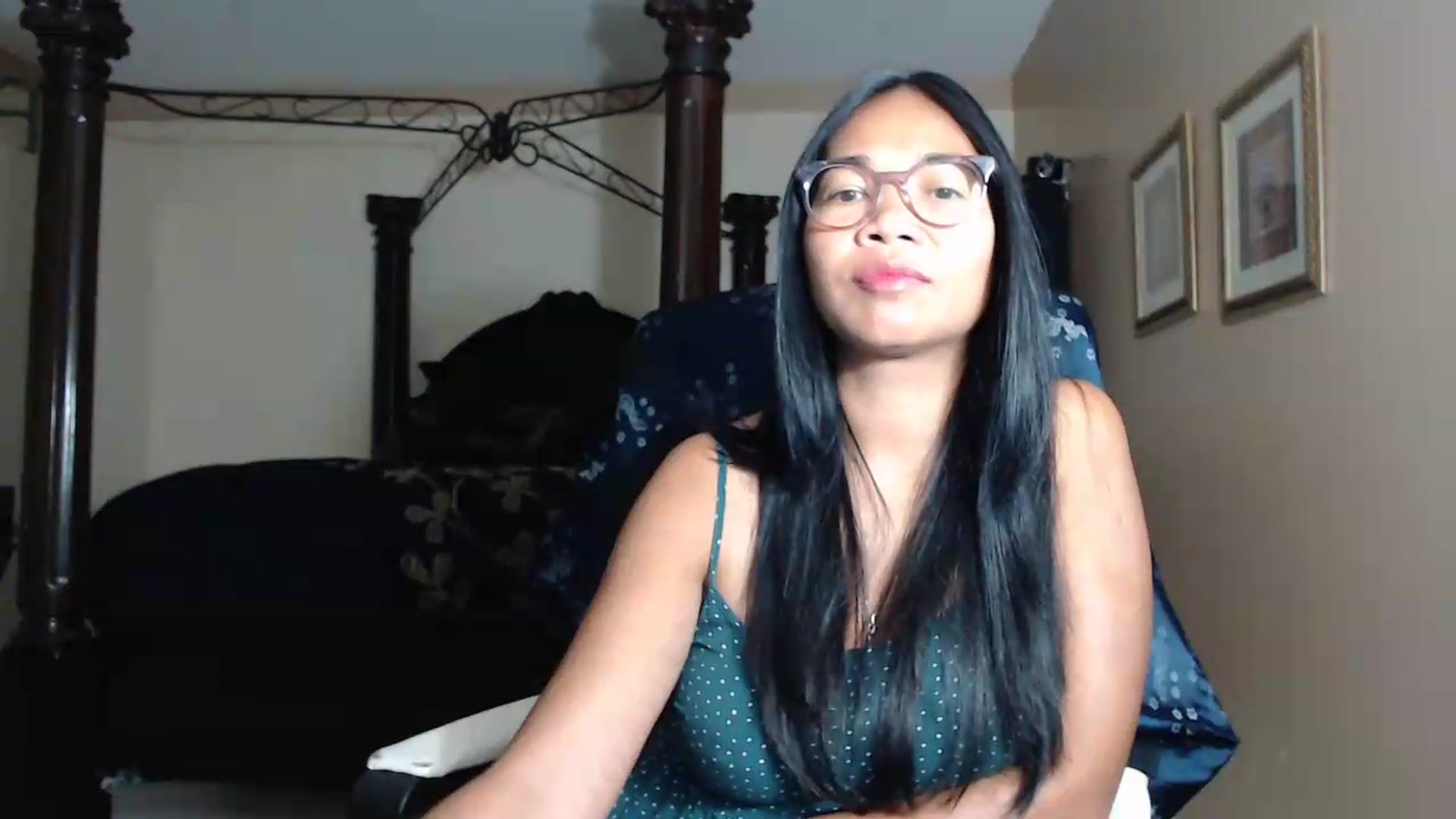 Gallery image thumbnail from Littlekai2030's myfreecams stream on, 05/22/2026, 03:44 image 3 of 20