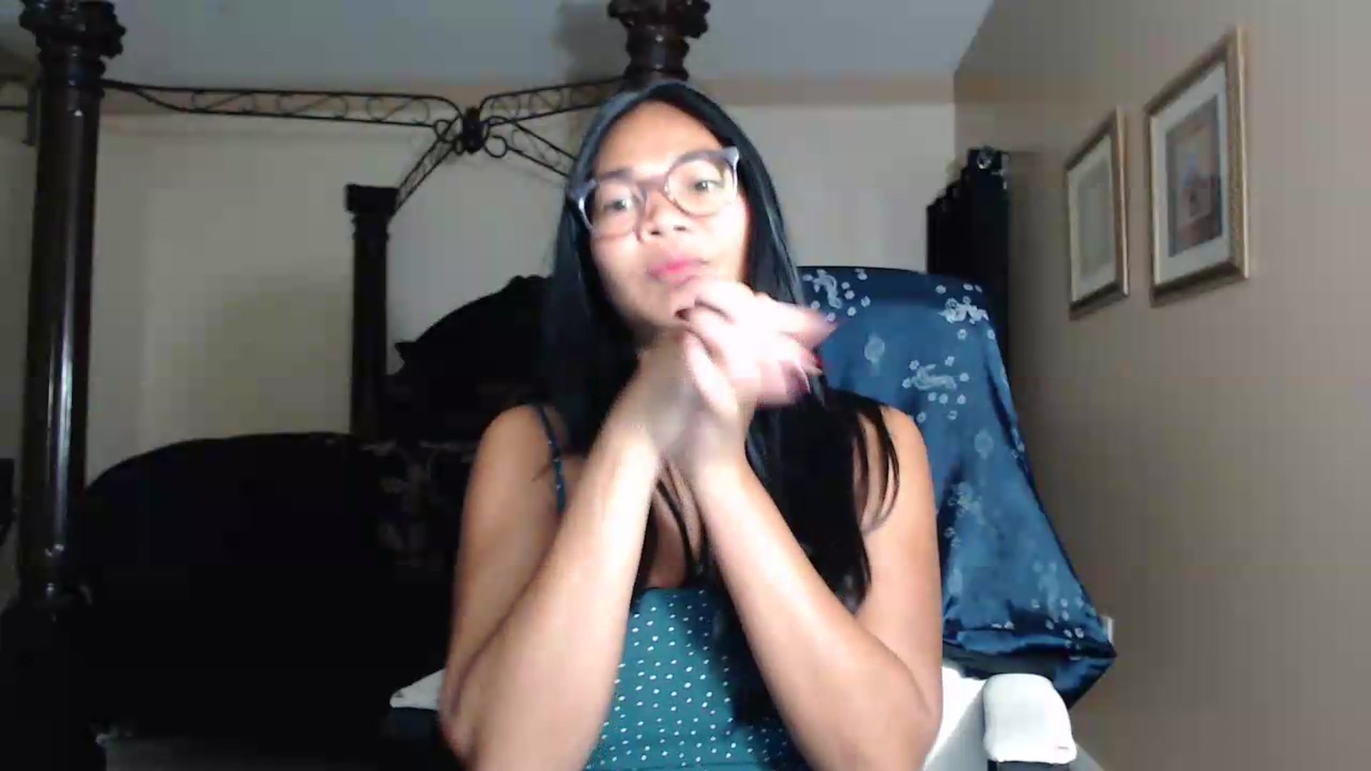 Gallery image thumbnail from Littlekai2030's myfreecams stream on, 05/22/2026, 03:44 image 12 of 20