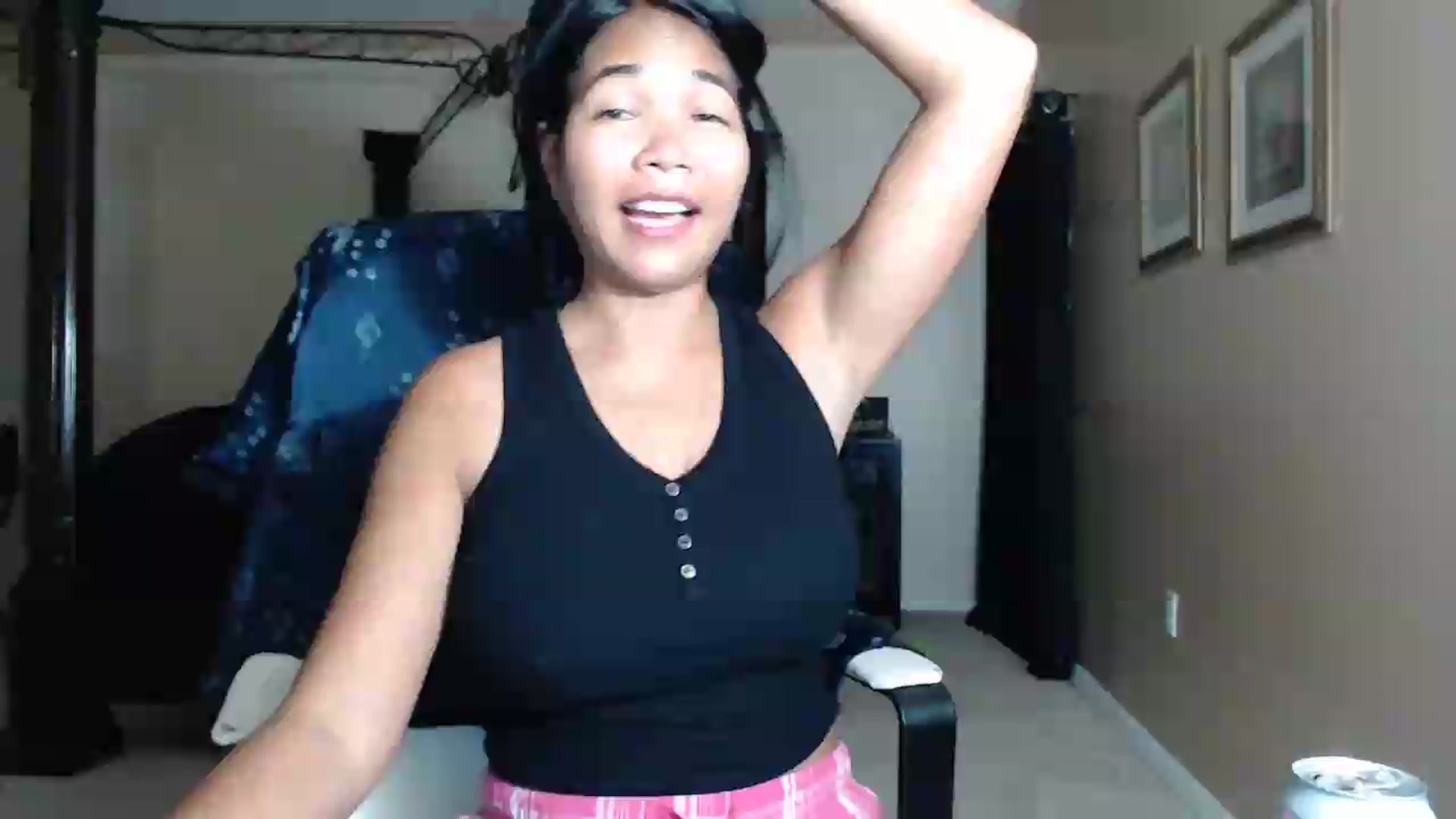 Gallery image thumbnail from Littlekai2030's myfreecams stream on, 05/24/2026, 04:44 image 20 of 20
