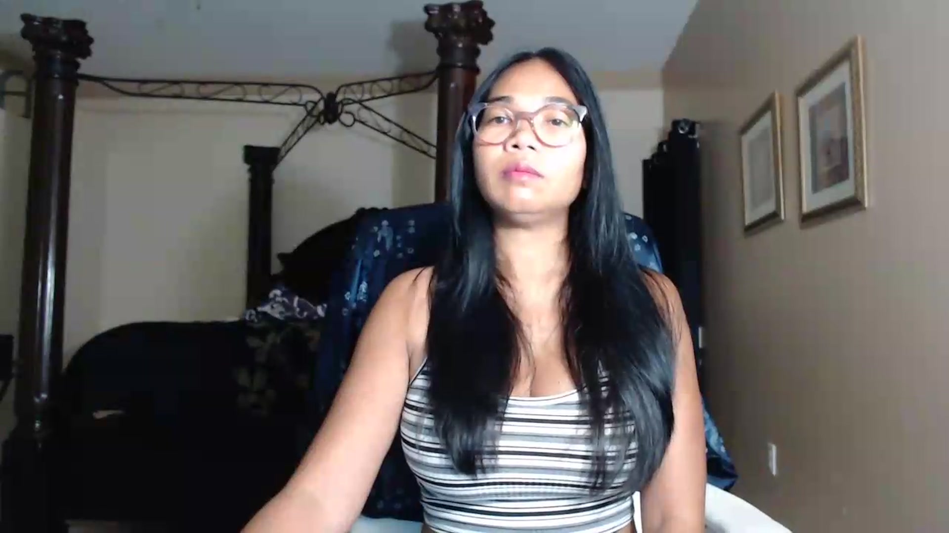 Gallery image thumbnail from Littlekai2030's myfreecams stream on, 05/26/2026, 03:33 image 3 of 20