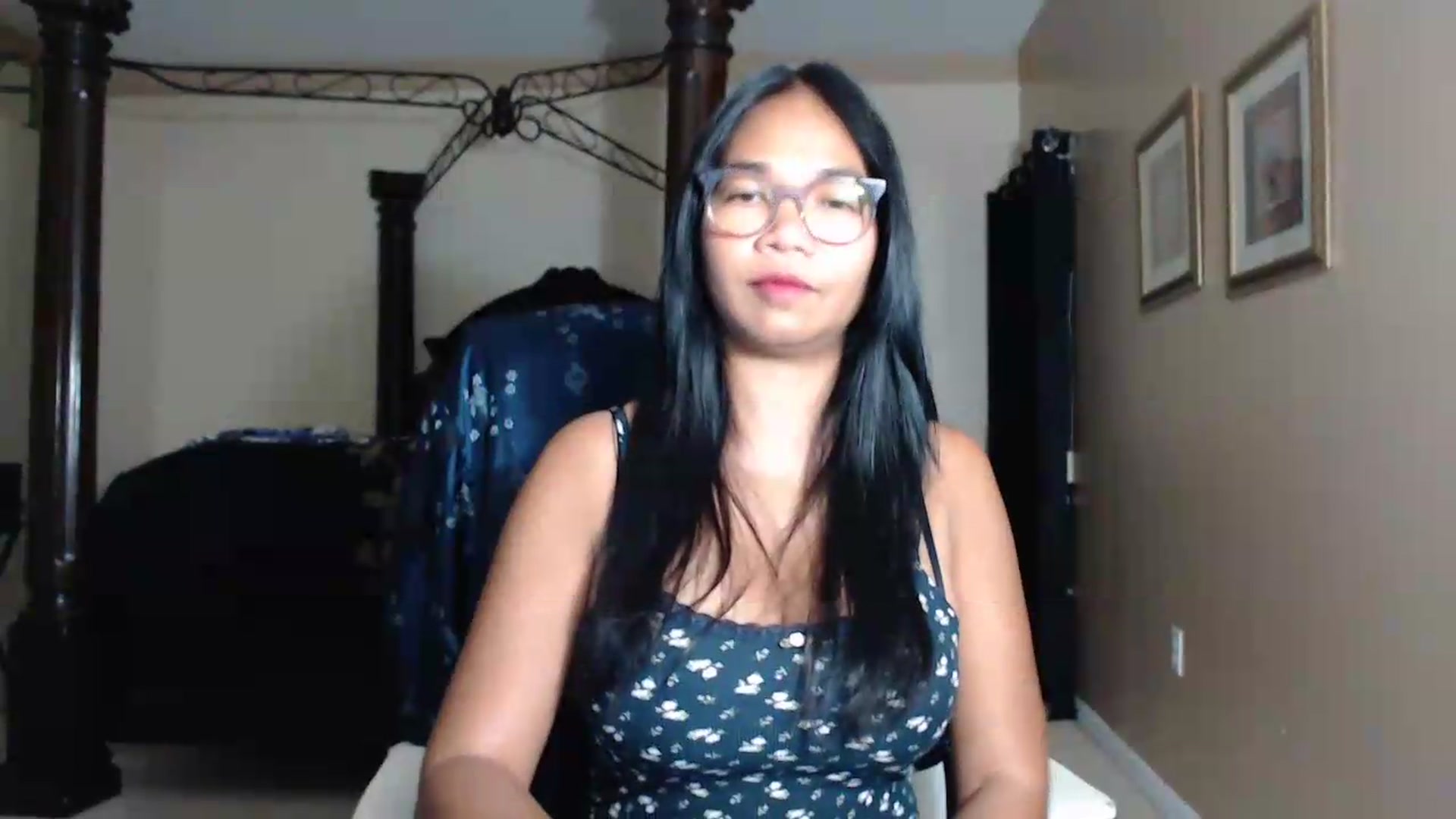 Gallery image thumbnail from Littlekai2030's myfreecams stream on, 05/27/2026, 03:46 image 7 of 20