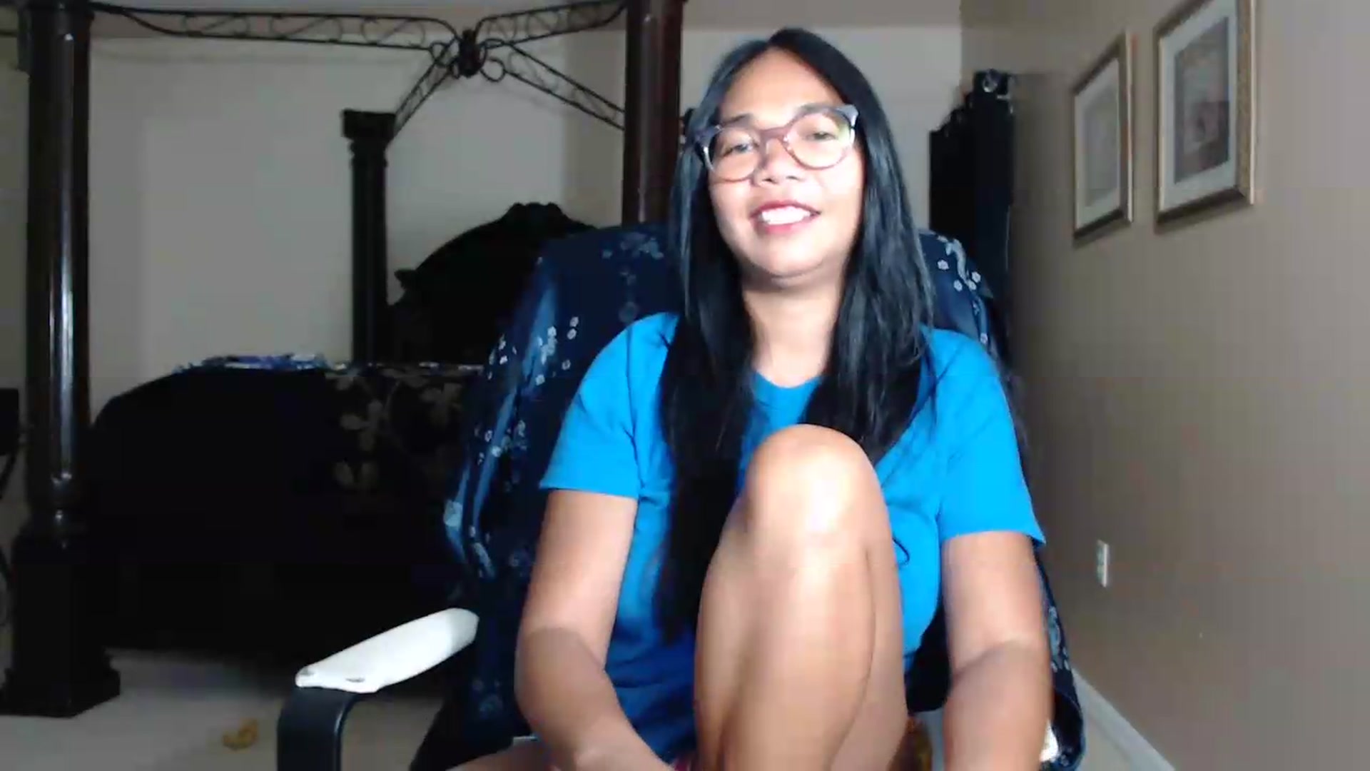 Gallery image thumbnail from Littlekai2030's myfreecams stream on, 05/27/2026, 03:46 image 14 of 20