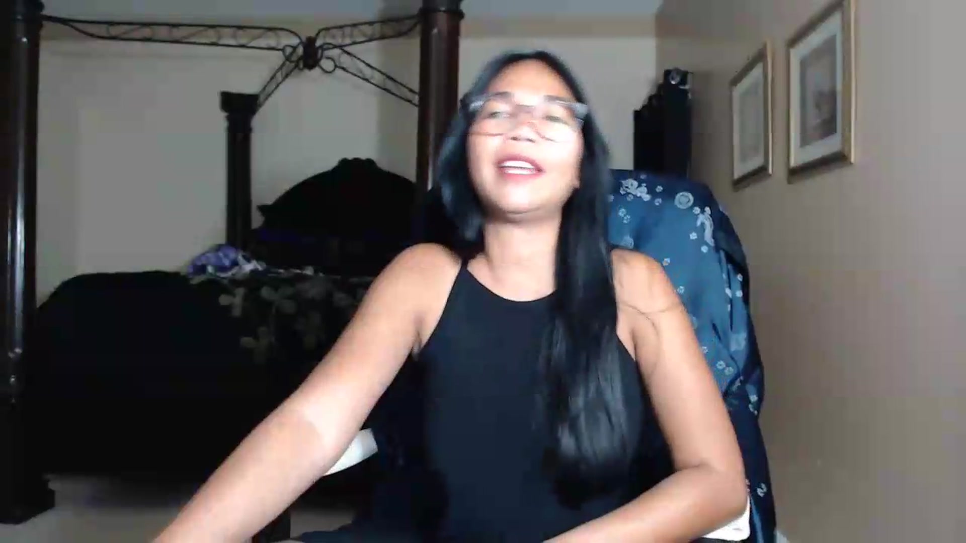 Gallery image thumbnail from Littlekai2030's myfreecams stream on, 05/28/2026, 03:20 image 12 of 20