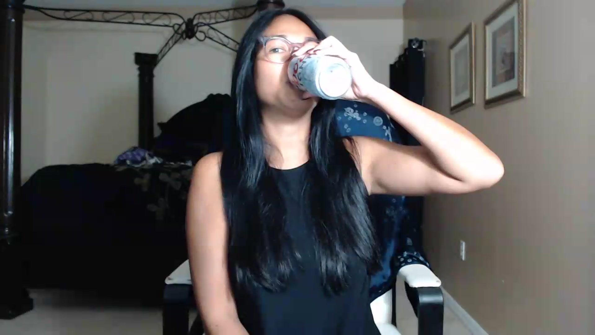Gallery image thumbnail from Littlekai2030's myfreecams stream on, 05/28/2026, 03:20 image 14 of 20
