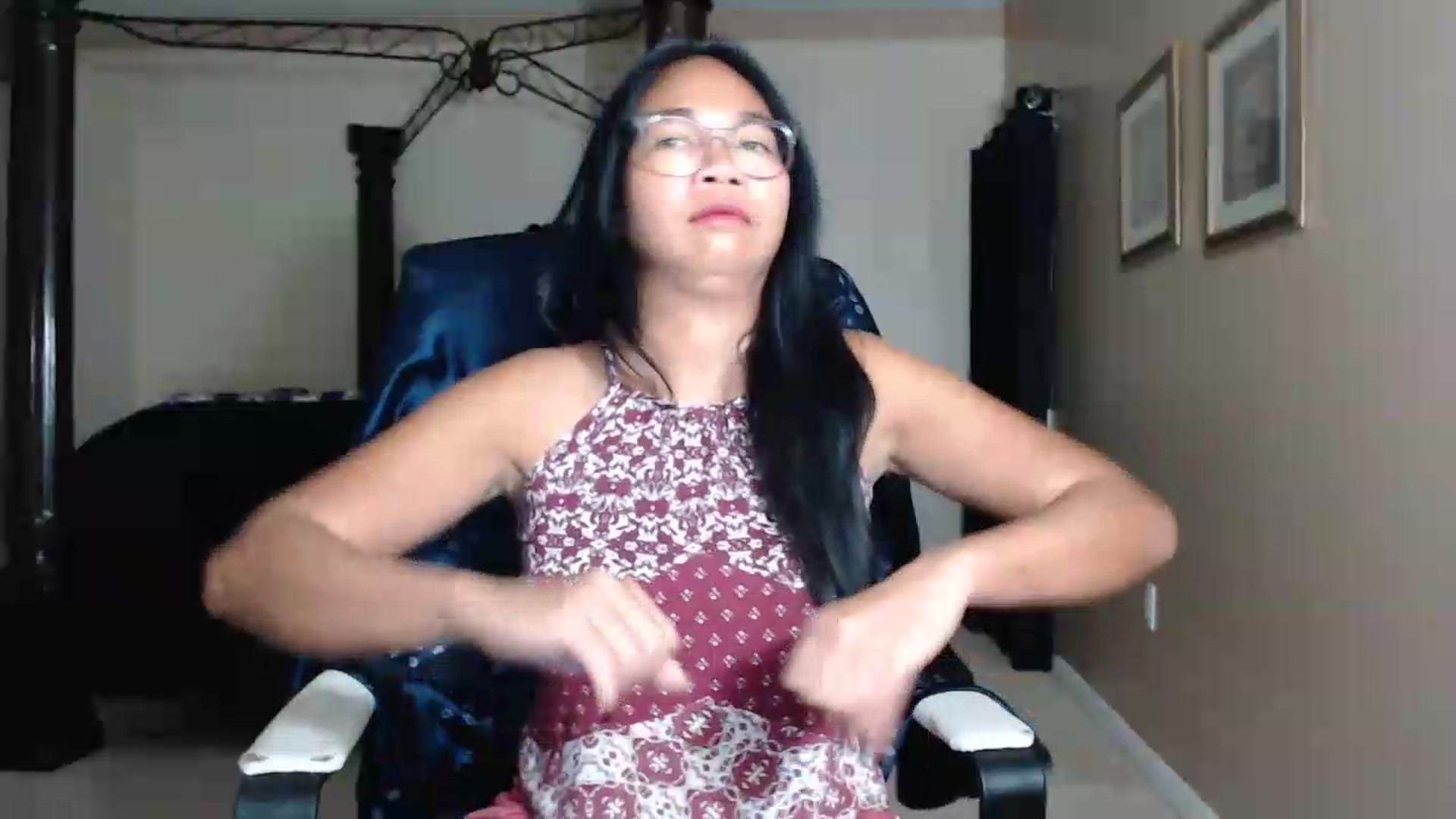Gallery image thumbnail from Littlekai2030's myfreecams stream on, 05/29/2026, 03:18 image 7 of 20
