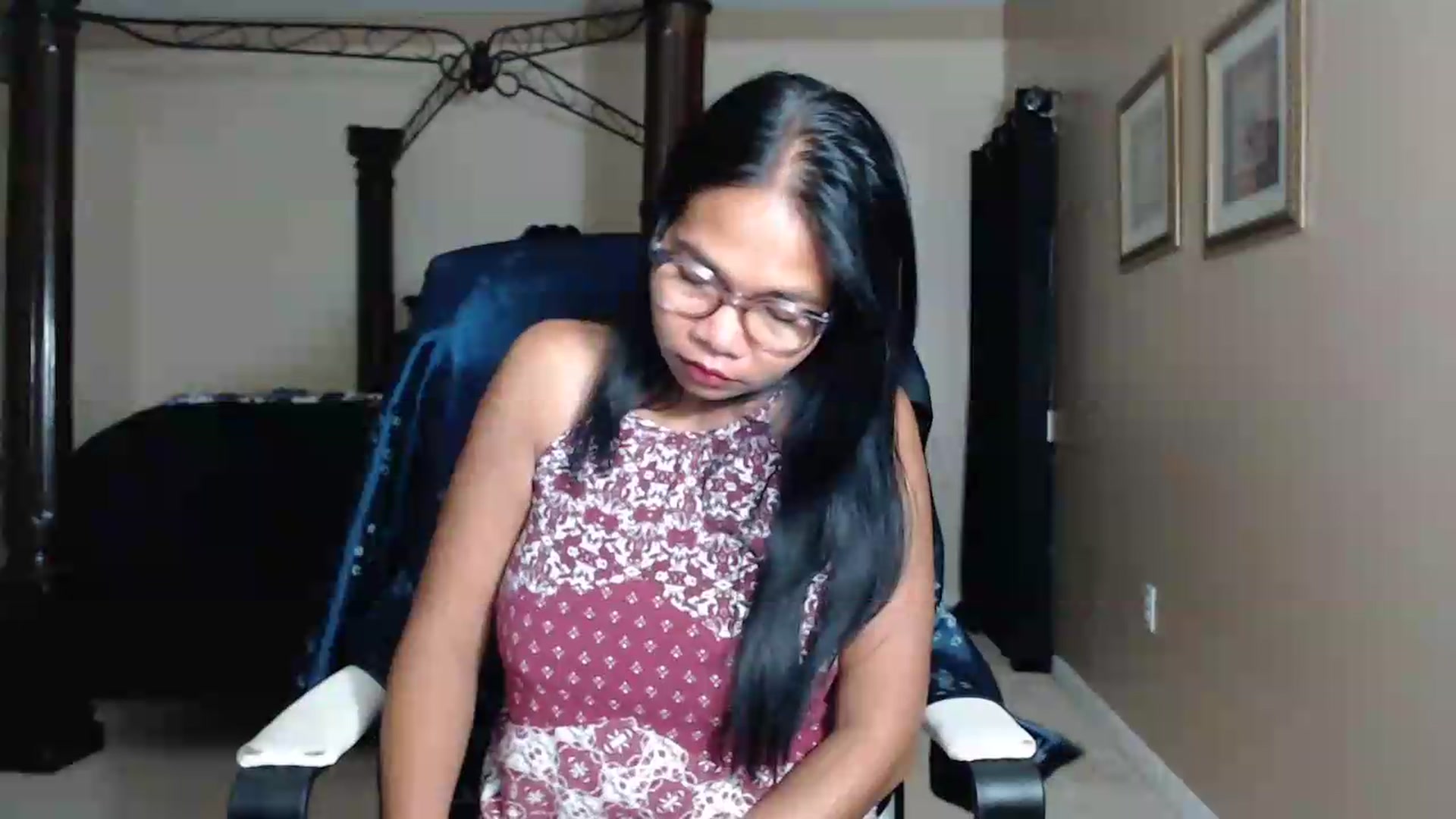 Gallery image thumbnail from Littlekai2030's myfreecams stream on, 05/29/2026, 03:18 image 2 of 20