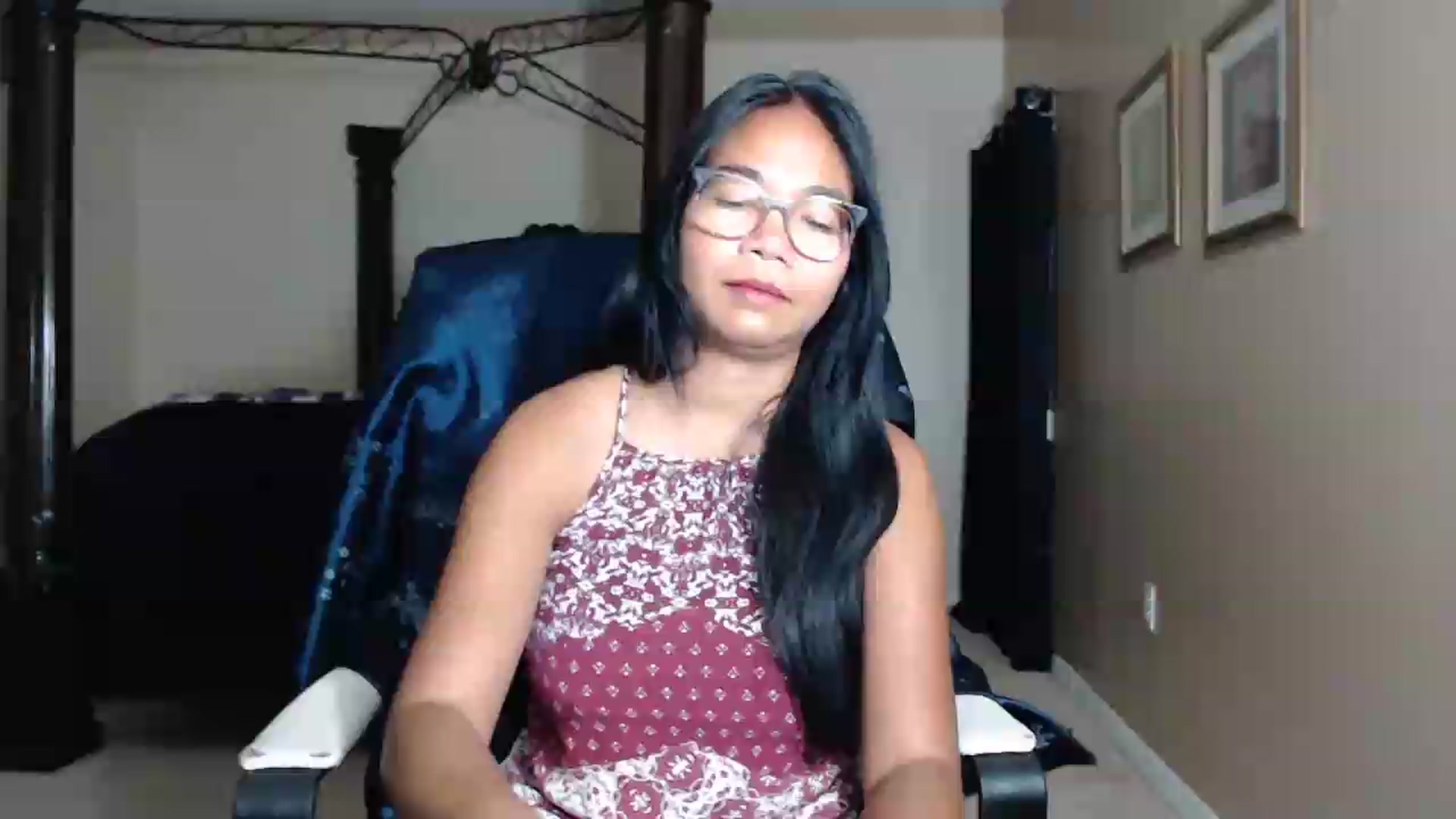 Gallery image thumbnail from Littlekai2030's myfreecams stream on, 05/29/2026, 03:18 image 6 of 20