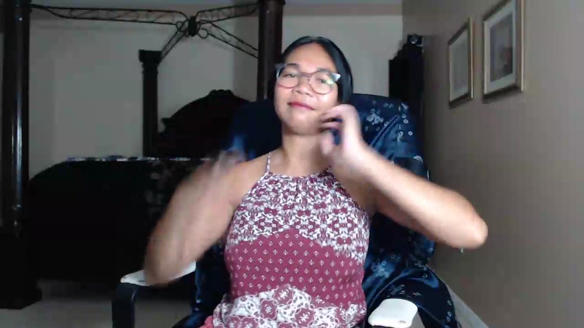 Gallery image thumbnail from Littlekai2030's myfreecams stream on, 05/29/2026, 03:18 image 9 of 20