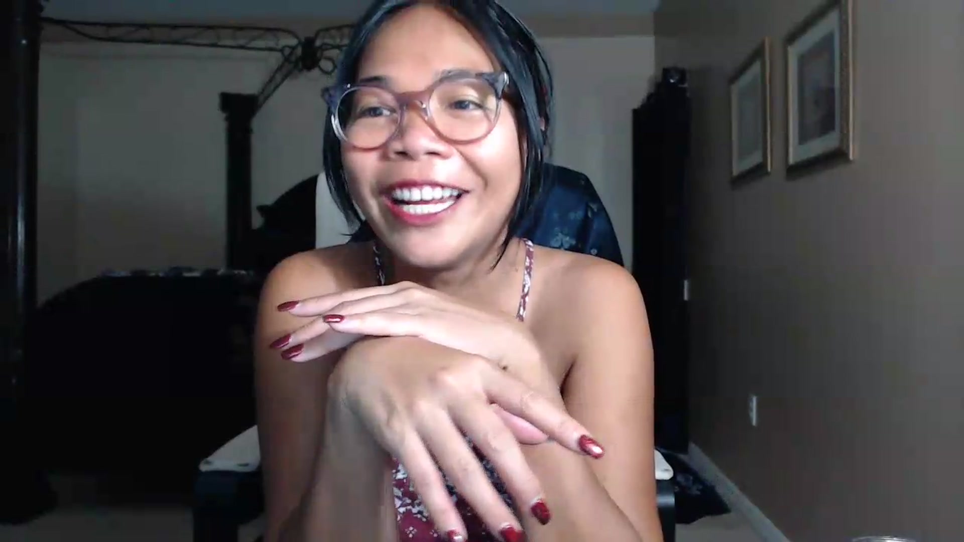 Gallery image thumbnail from Littlekai2030's myfreecams stream on, 05/29/2026, 03:18 image 14 of 20