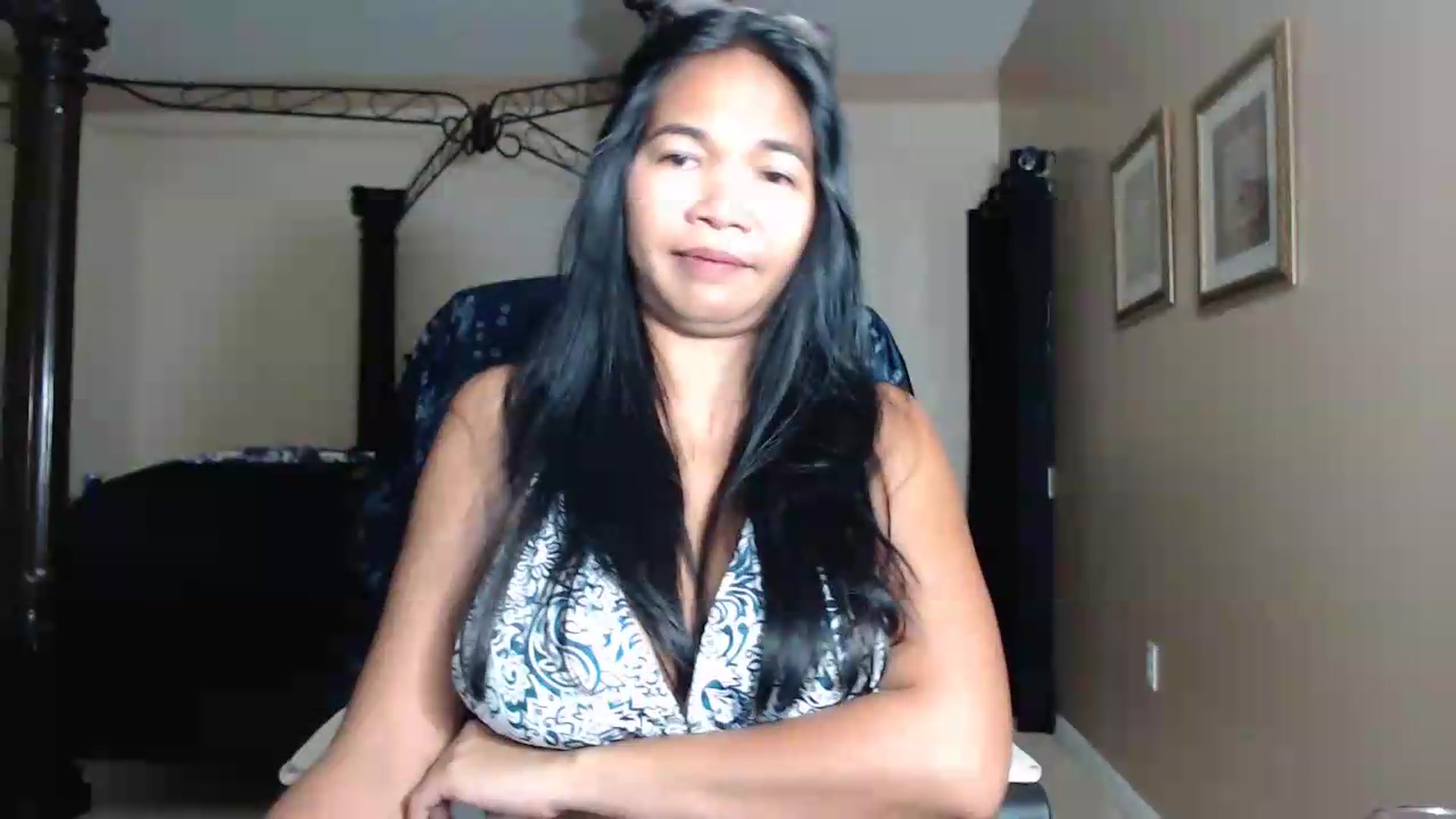 Gallery image thumbnail from Littlekai2030's myfreecams stream on, 05/30/2026, 03:35 image 16 of 20