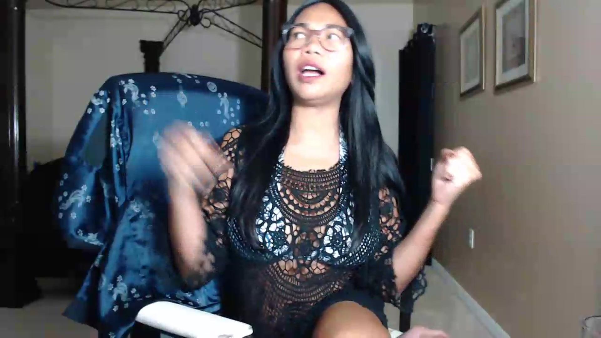 Gallery image thumbnail from Littlekai2030's myfreecams stream on, 05/30/2026, 03:35 image 8 of 20