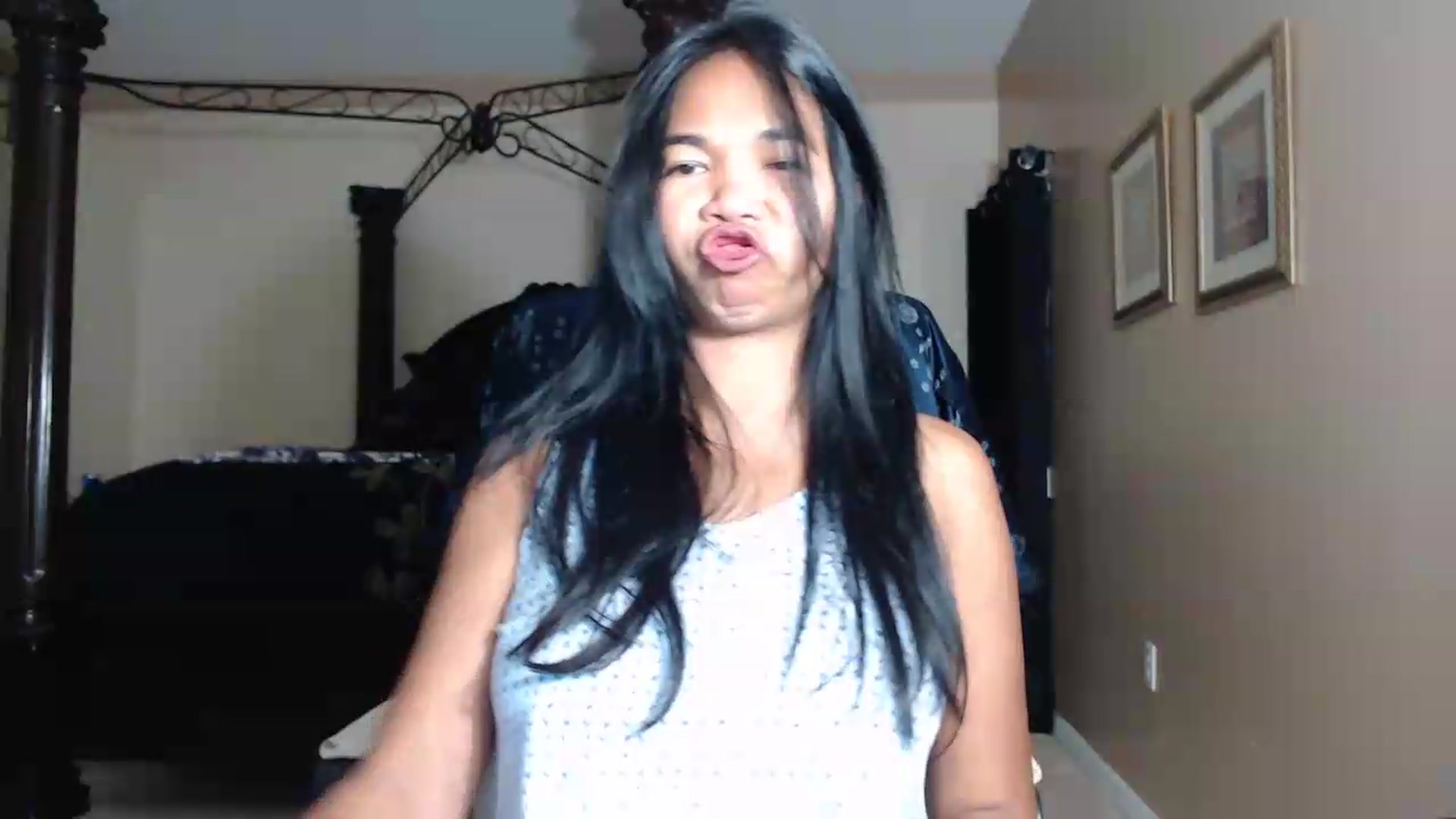 Gallery image thumbnail from Littlekai2030's myfreecams stream on, 05/30/2026, 03:35 image 20 of 20