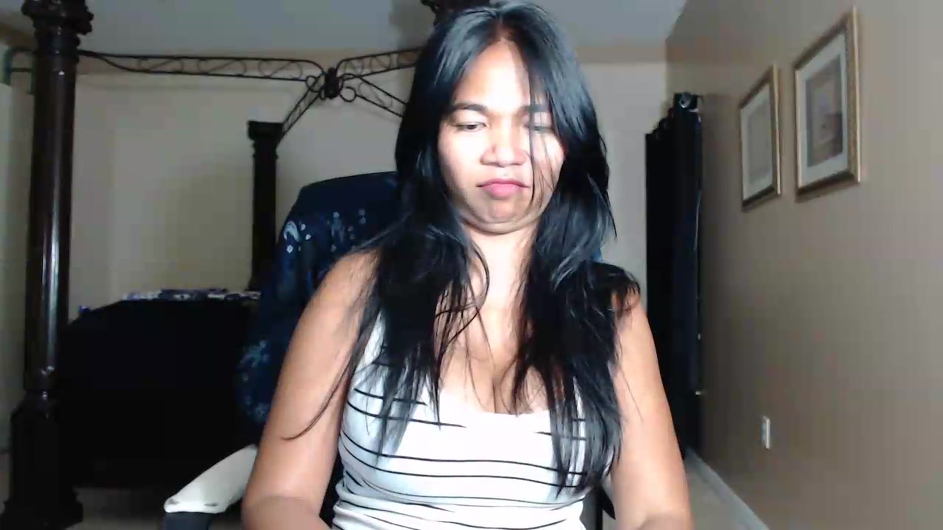 Gallery image thumbnail from Littlekai2030's myfreecams stream on, 05/31/2026, 03:48 image 19 of 20