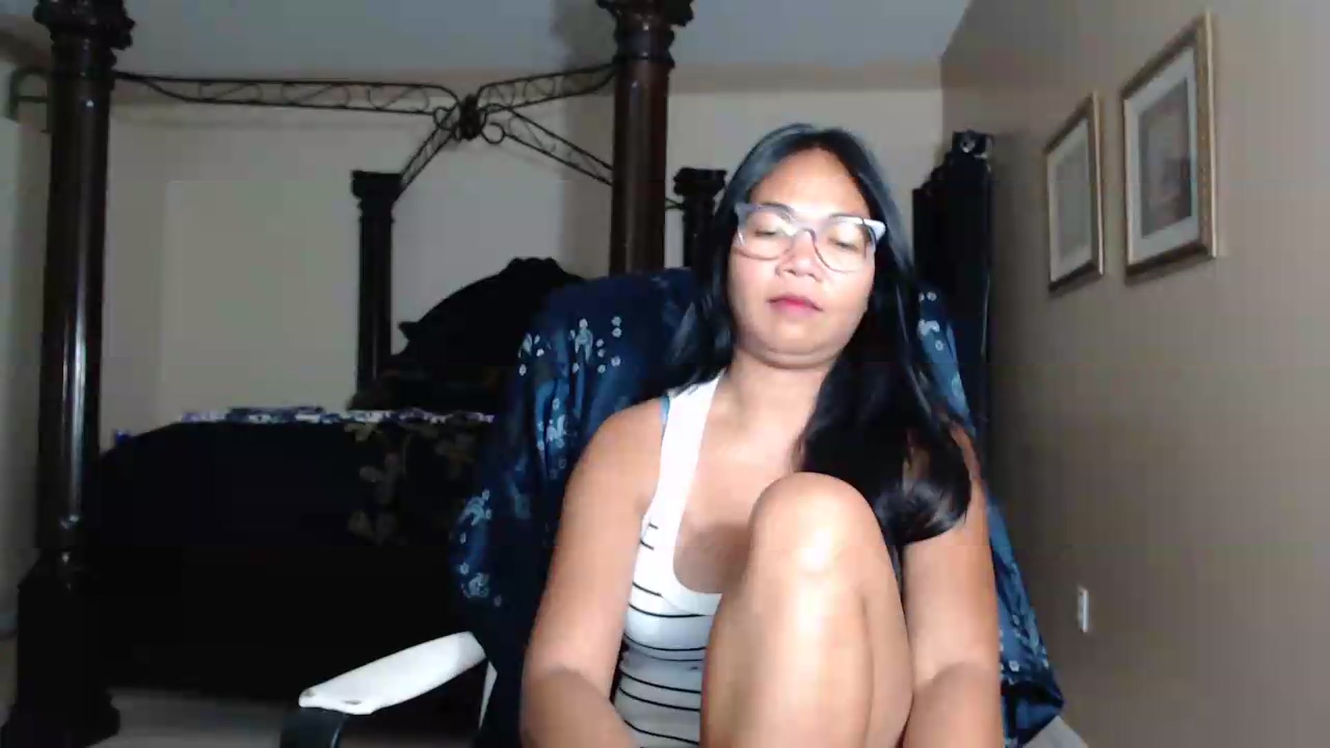 Gallery image thumbnail from Littlekai2030's myfreecams stream on, 05/31/2026, 03:48 image 10 of 20